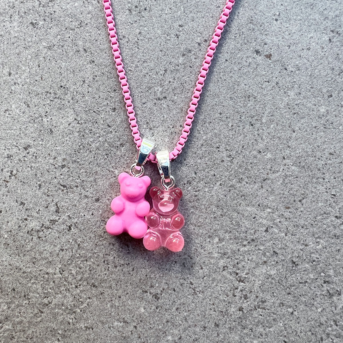 Colorful Plastic Beaded Chain Necklace for Women - Fashion Candy Beads Jewelry for Parties, Gifts & Everyday Wear