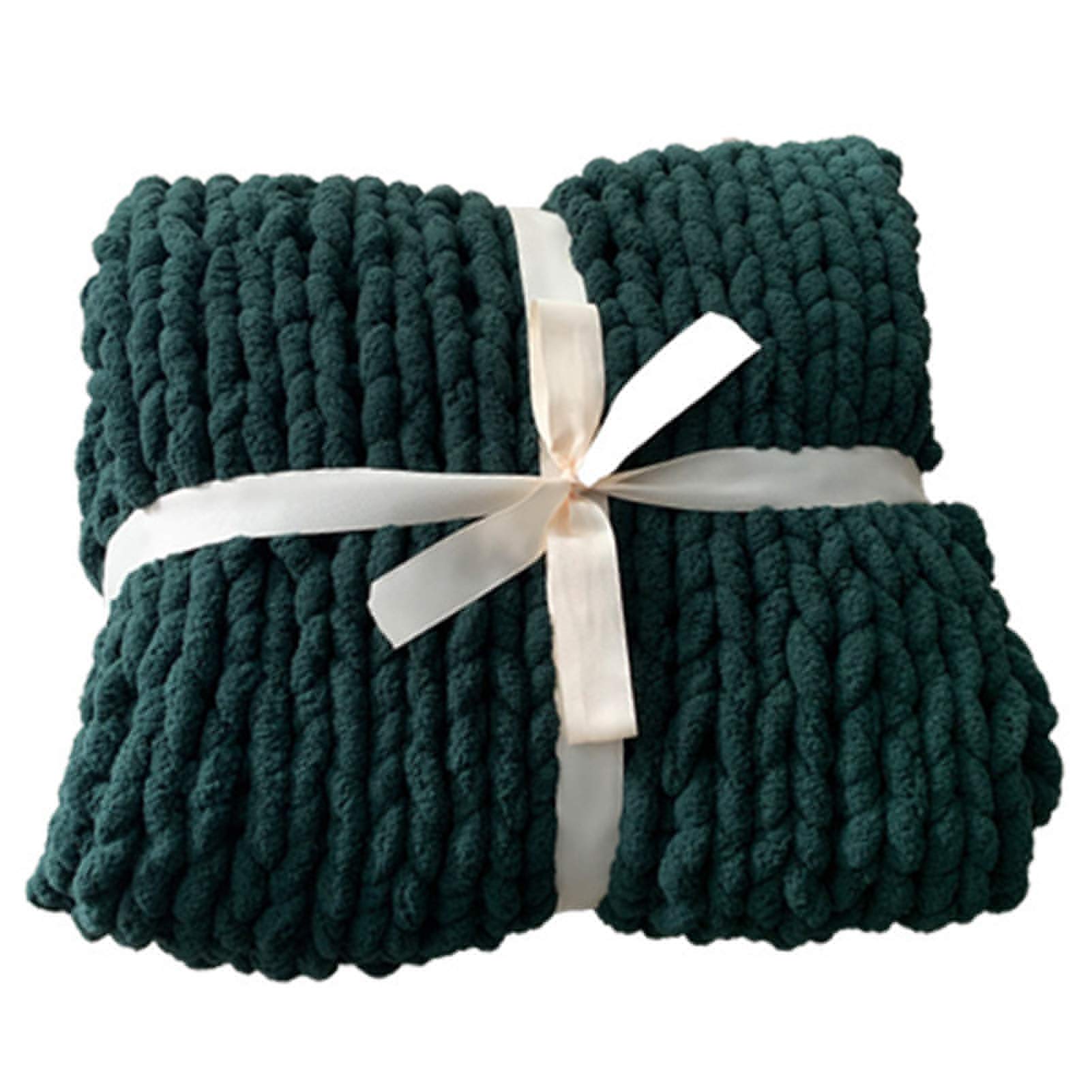 Hand-Woven Chunky Knit Chenille Throw Blanket - Ultra Soft & Warm Oversized Yarn Blanket for Bed, Sofa, Couch - Cozy Home Decor, Pet Bed Cover, Winter Gift Idea - Perfect for Netflix Nights & Cozy Reading