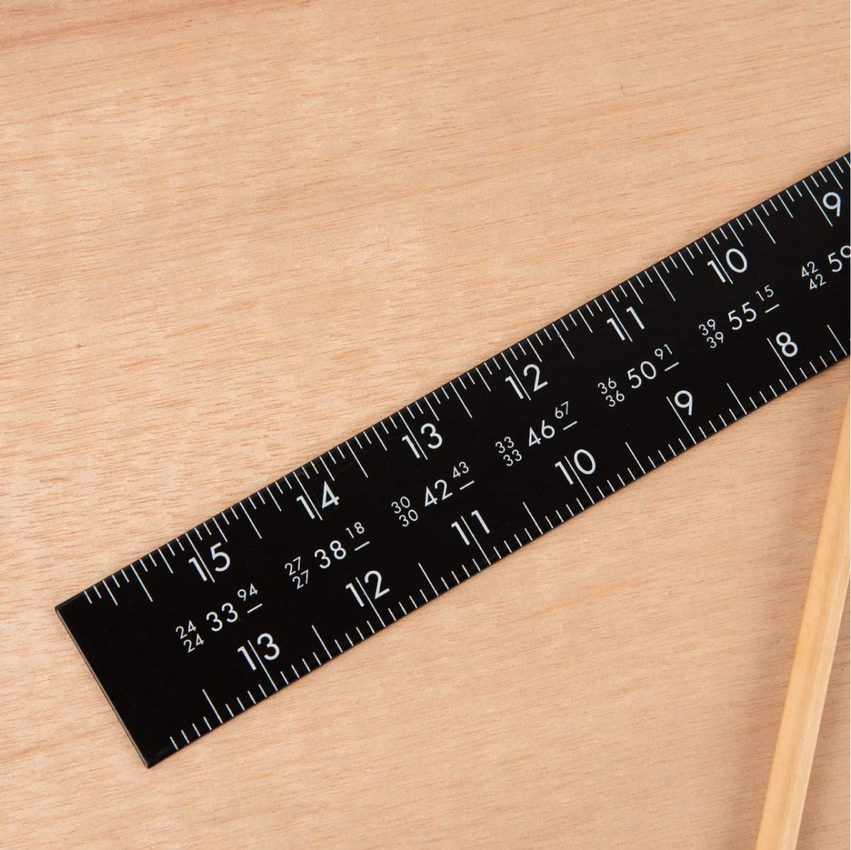 POWERTEC 16 x 24 Inch Steel Framing Square with Rafter Tables - Professional Carpenter Square Tool for Woodworking, Construction & DIY Projects - Perfect for Framing, Measuring Right Angles & Roofing Work