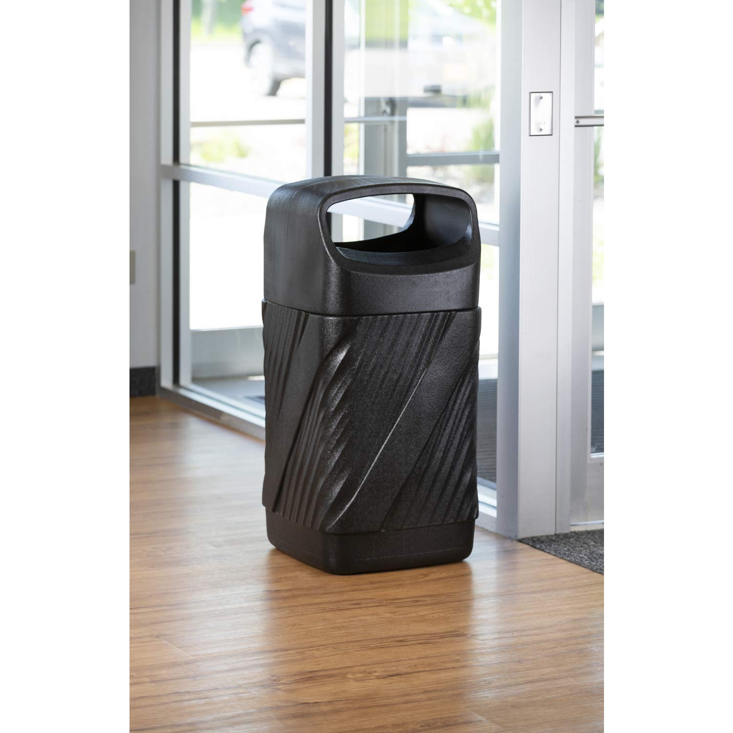 Safco 32-Gallon Twist Trash Can - Heavy Duty Commercial Garbage Bin for Indoor & Outdoor Use - Weather-Resistant Durable Black Trash Container - Perfect for Offices, Restaurants, Schools and Home Use