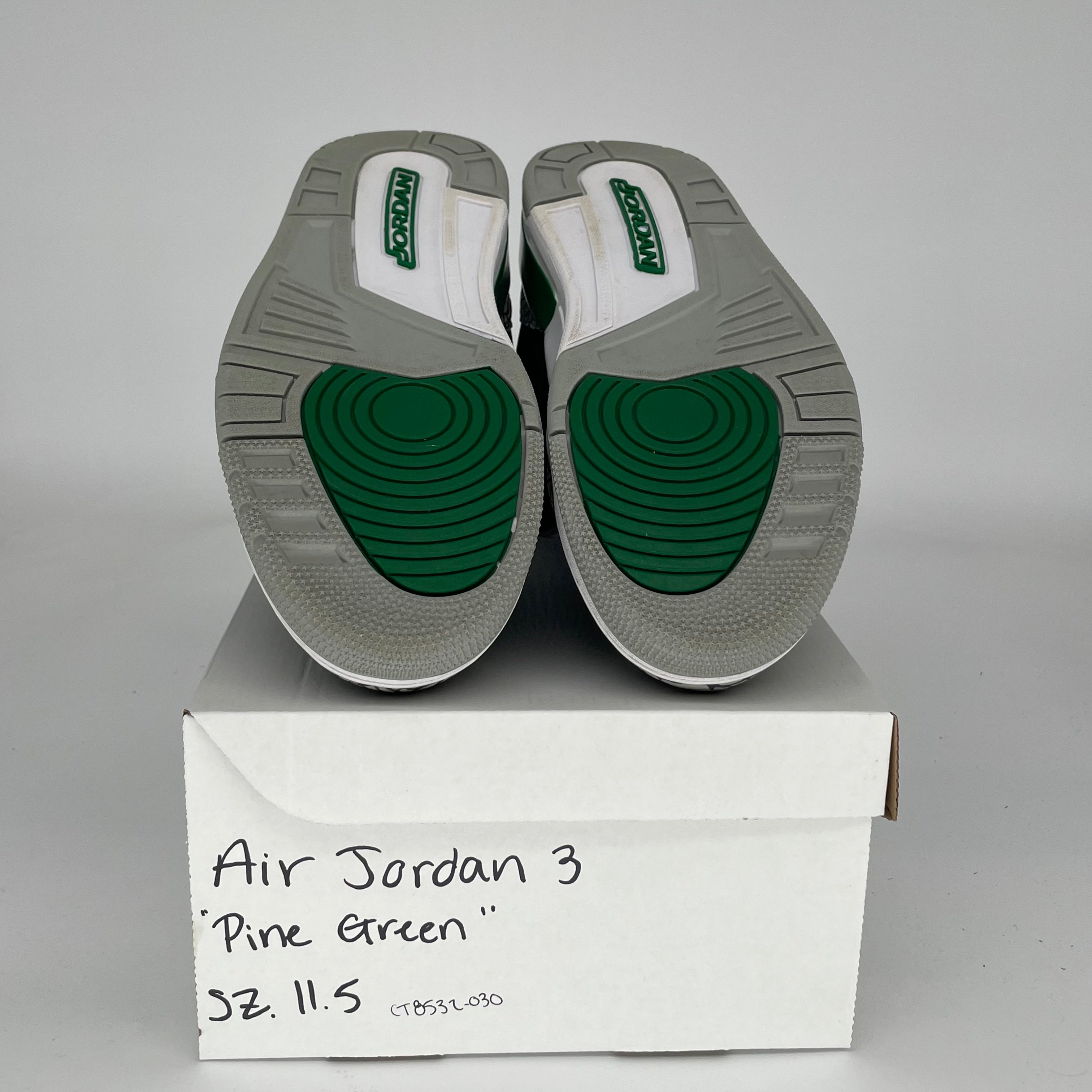 AIR JORDAN 3 PINE GREEN Men's Basketball Shoes Size 11.5 - Retro Style Sneakers CT8532-030 | Perfect for Streetwear, Casual Outfits & Sneaker Collectors