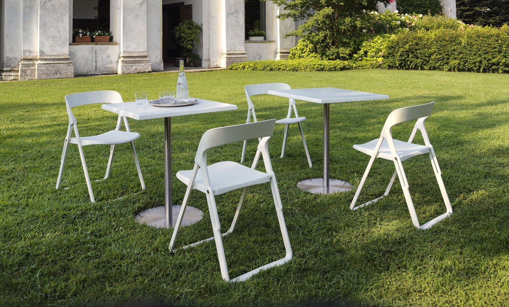 Casamania Bek Folding Chair - Lightweight Portable Indoor Outdoor Chair for Home, Camping, Picnics & Events
