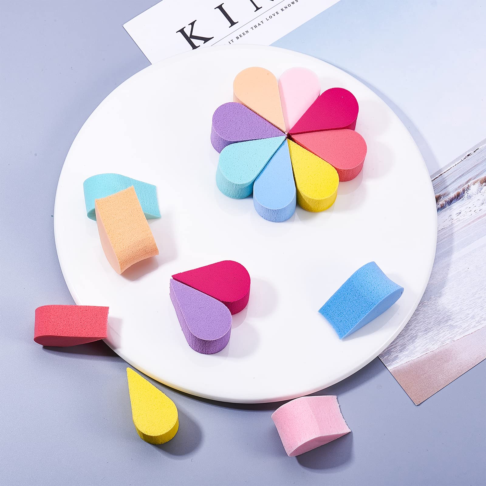16 Pcs WANDIC Makeup Sponges - 8 Colors Beauty Blender for Liquid & Powder Foundation, Concealer - Soft Cosmetic Sponges for Flawless Face Makeup Application (Perfect for Professional Makeup Artists & Beginners)