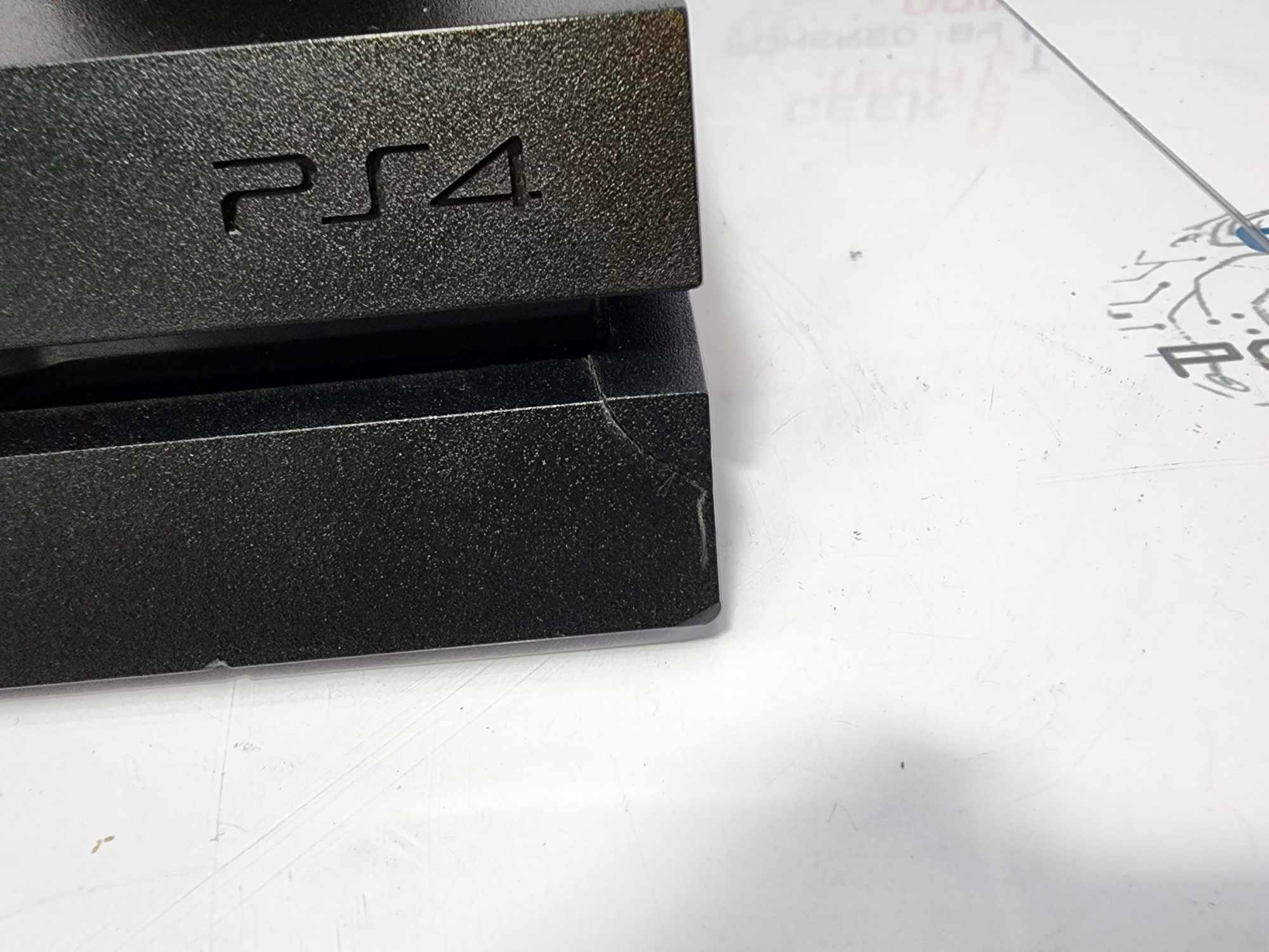 Refurbished Sony PlayStation 4 Slim 500GB Console (CUH-1115A) with Controller & Cables - Grade C | Perfect for Gaming, Streaming & Home Entertainment