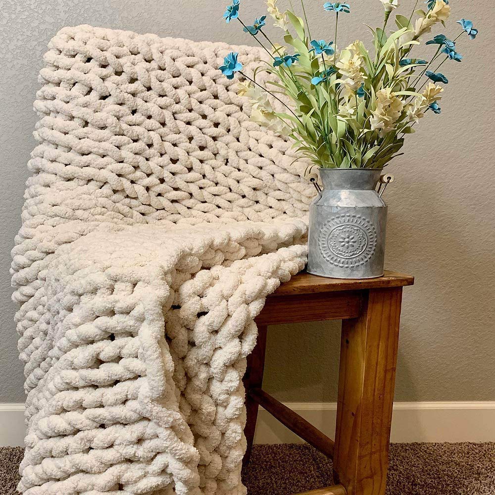 Handmade Chenille Throw Blanket - Ultra Soft Chunky Knit Weighted Blanket for Adults, Luxury Cable Knit Design (120x150cm, Beige) - Perfect for Bed, Sofa, Chair, Yoga & Home Decor