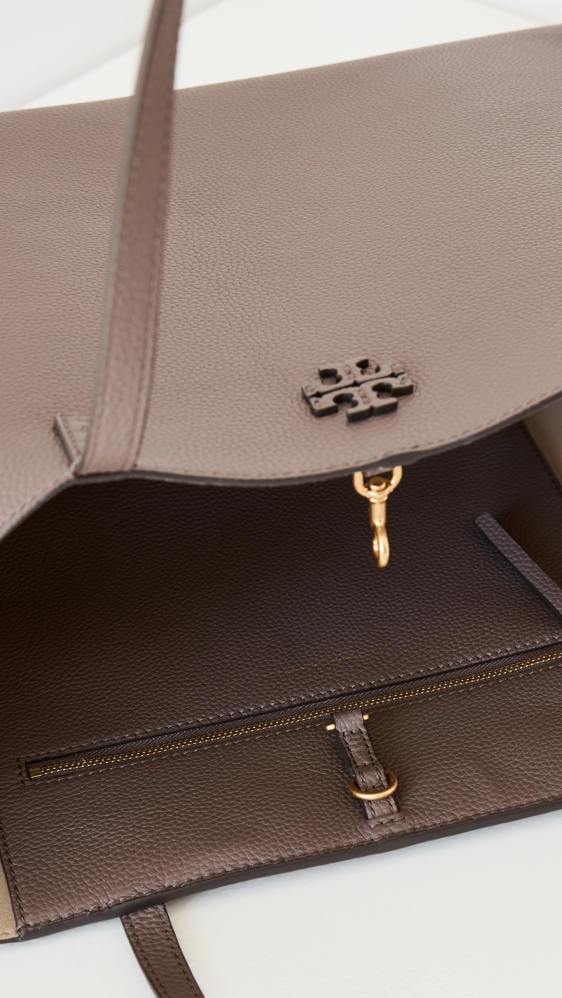 Tory Burch Women's McGraw Leather Tote Bag - Stylish & Spacious Handbag for Work, Travel & Everyday Use | Premium Designer Shoulder Bag for Women