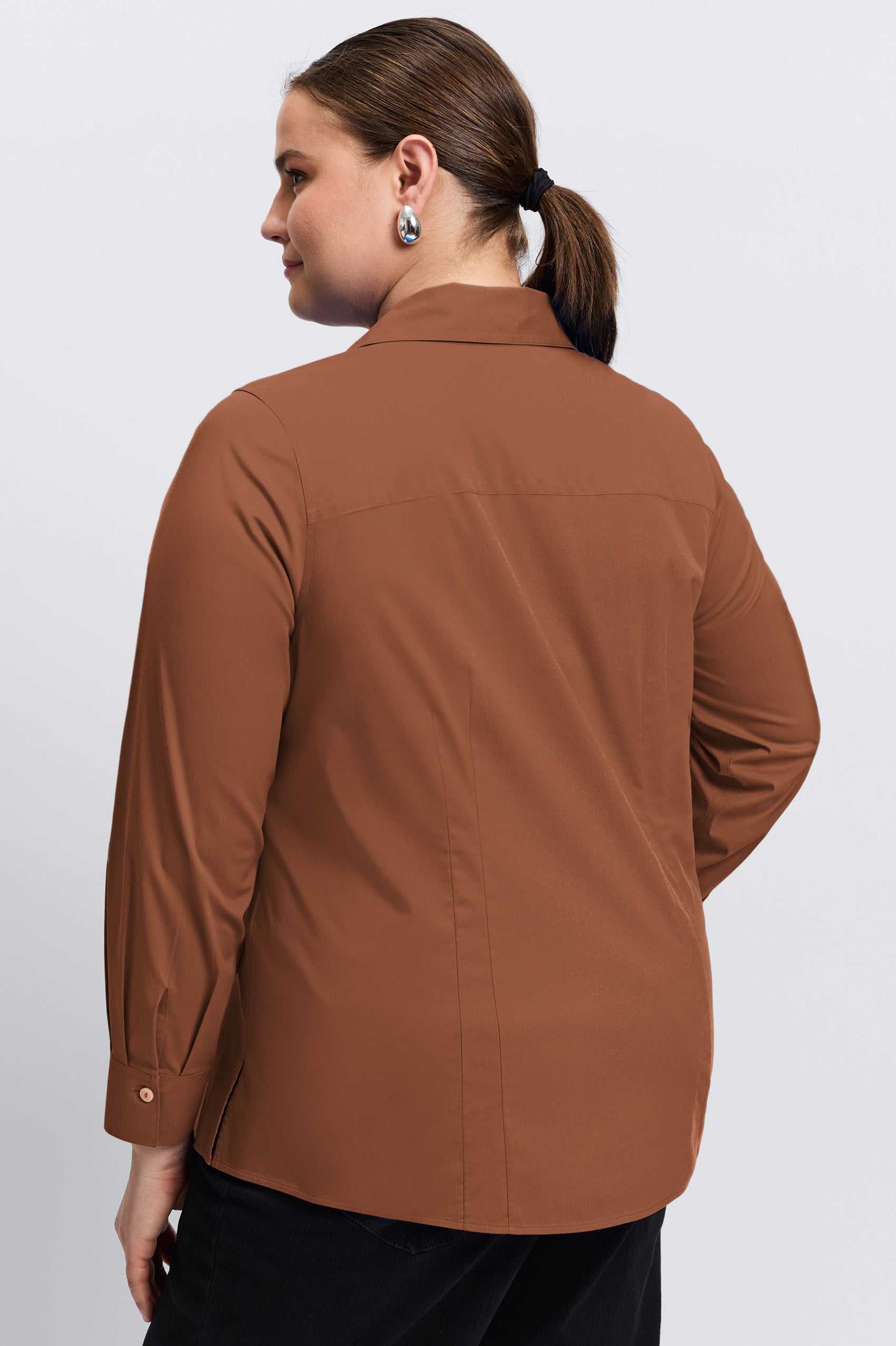 Taylor Plus No Iron Stretch Long Sleeve Shirt for Men - Wrinkle-Free Comfort Fit Business Casual Dress Shirt - Perfect for Office, Travel & Formal Events