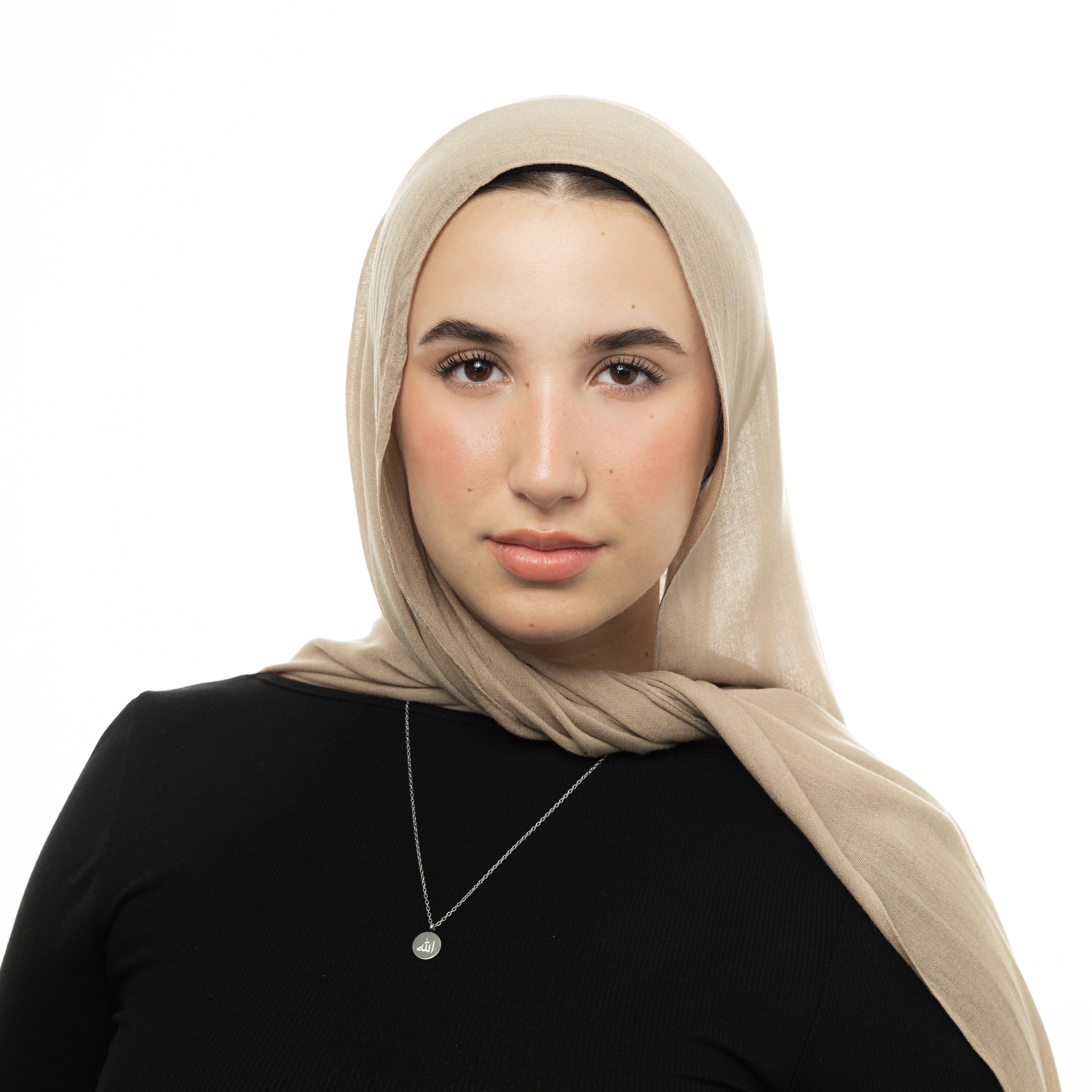Allah Necklace for Women - Islamic Pendant Jewelry - Perfect for Daily Wear, Prayer & Special Occasions