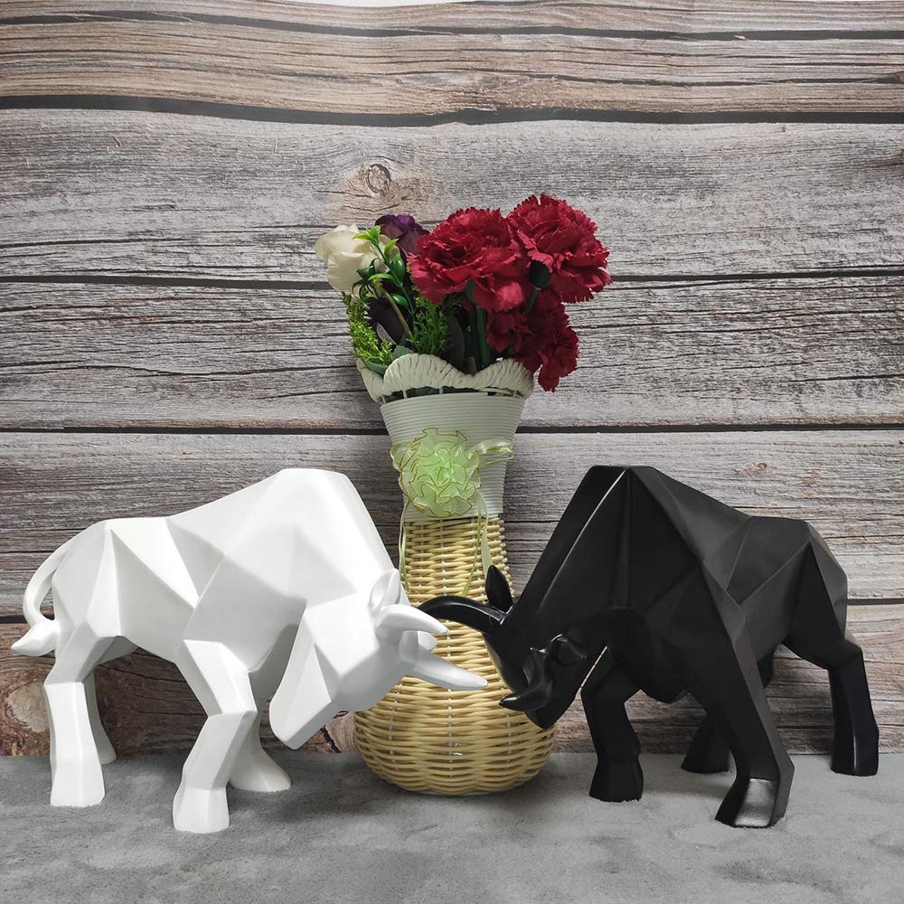 ASNOMY Polyresin Bull Statue - Modern Abstract Animal Sculpture for Home & Office Decor - Unique Geometric Figurine for Living Room, Bookshelf, or Desk Display - Perfect Gift for Art Lovers & Interior Design Enthusiasts