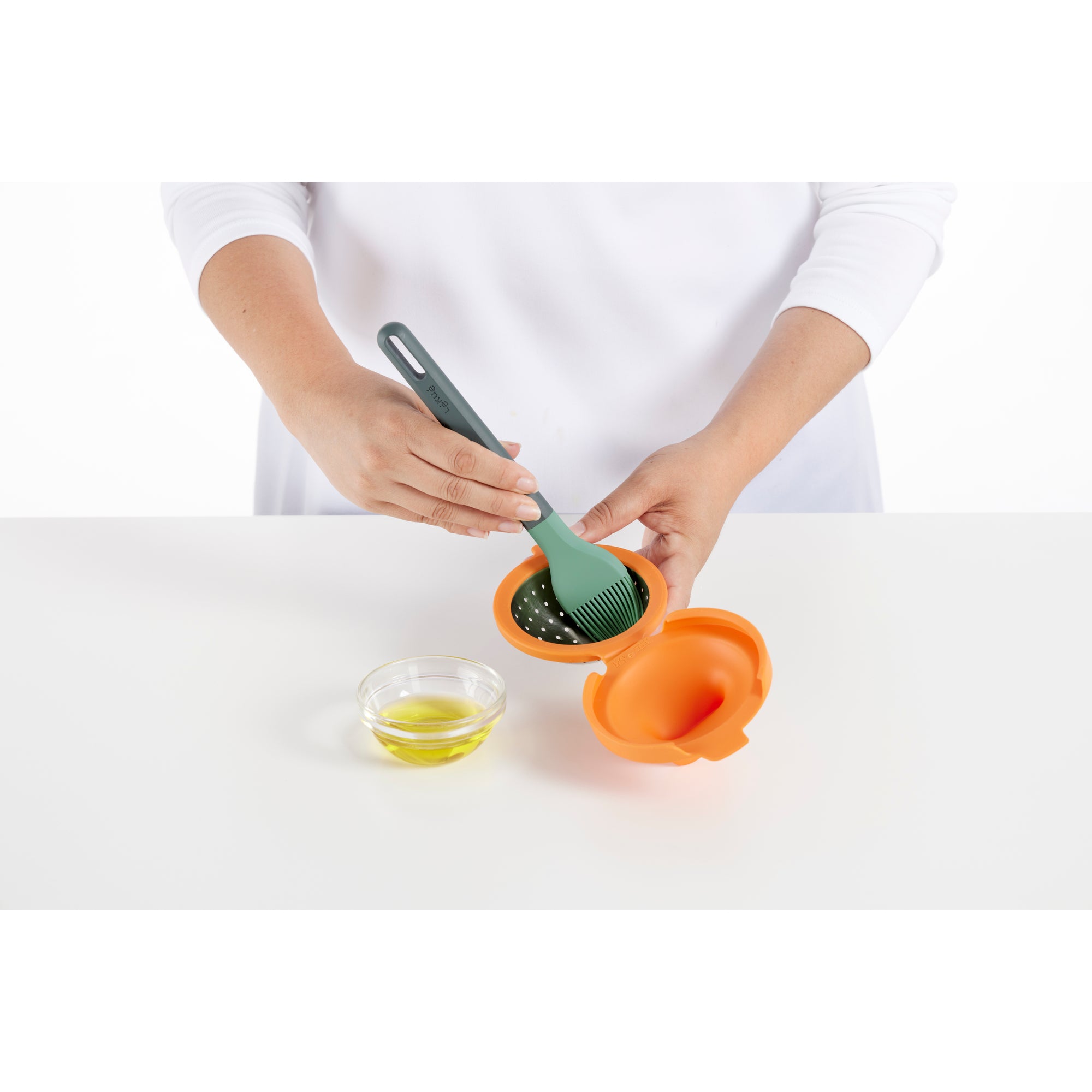 Best Egg Poacher for Perfect Poached Eggs - Non-Stick, Easy to Use - Ideal for Breakfast, Brunch, and Healthy Cooking