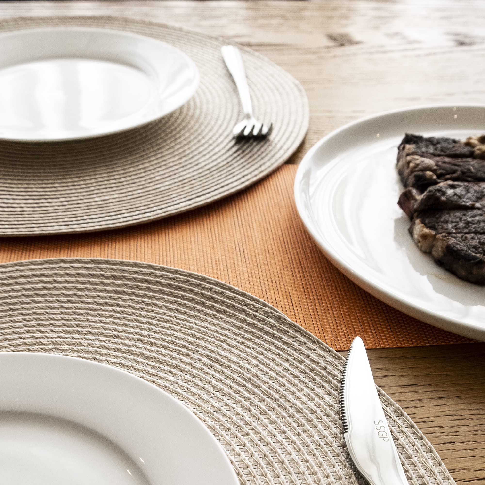 Braided Round Placemats Set of 4 - 15 Inch Woven Washable Non-Slip Table Mats for Kitchen Dining, Parties & Home Decor (Cream) - Perfect for Everyday Use, Holiday Gatherings & Dinner Parties