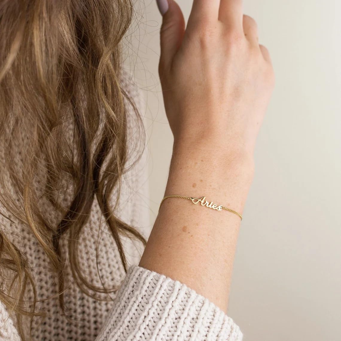 MLUHKEE Personalized 14K Gold Plated Adjustable Name Bracelet for Women & Girls - Custom Engraved Anklet Birthday Gift for Her, Perfect for Anniversaries, Valentine's Day & Special Occasions