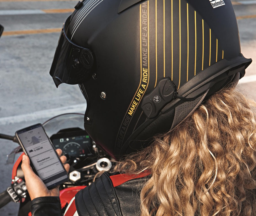 BMW Motorcycle Bluetooth Communication System - Universal Fit for All Models - Perfect for Group Rides & Long-Distance Touring
