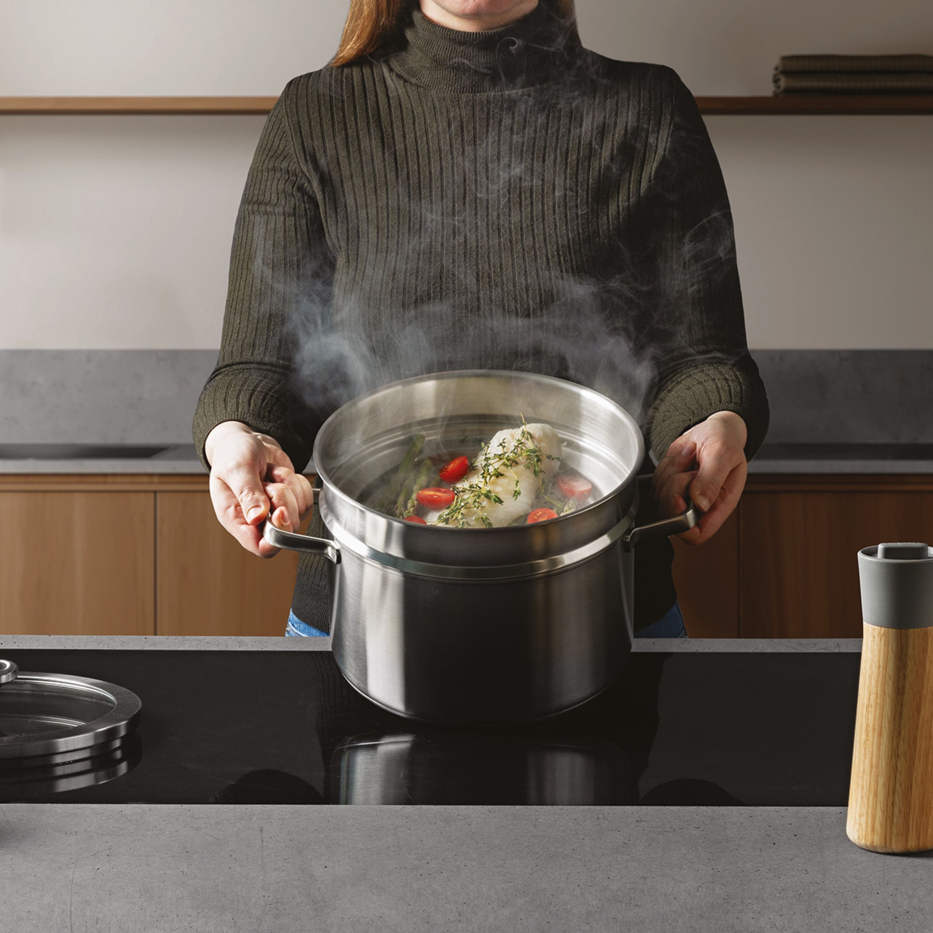 BergHOFF Leo Graphite Recycled 18/10 Stainless Steel Steamer Insert 10