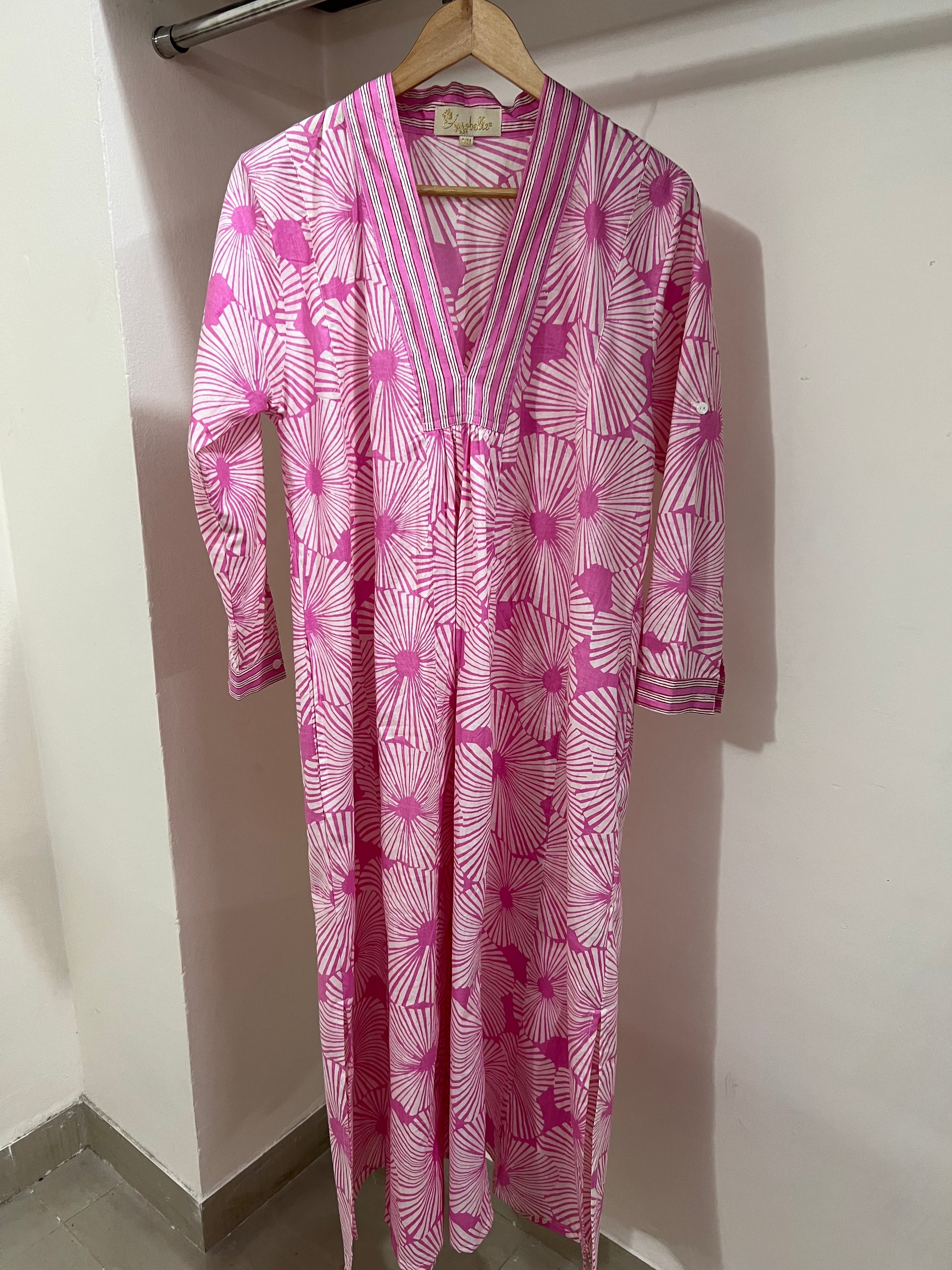 Boho Beautiful Long Kaftan Dress with Pink Floral Print - Elegant Beach Cover Up, Summer Maxi Dress for Women, Perfect for Vacations, Pool Parties & Boho Fashion