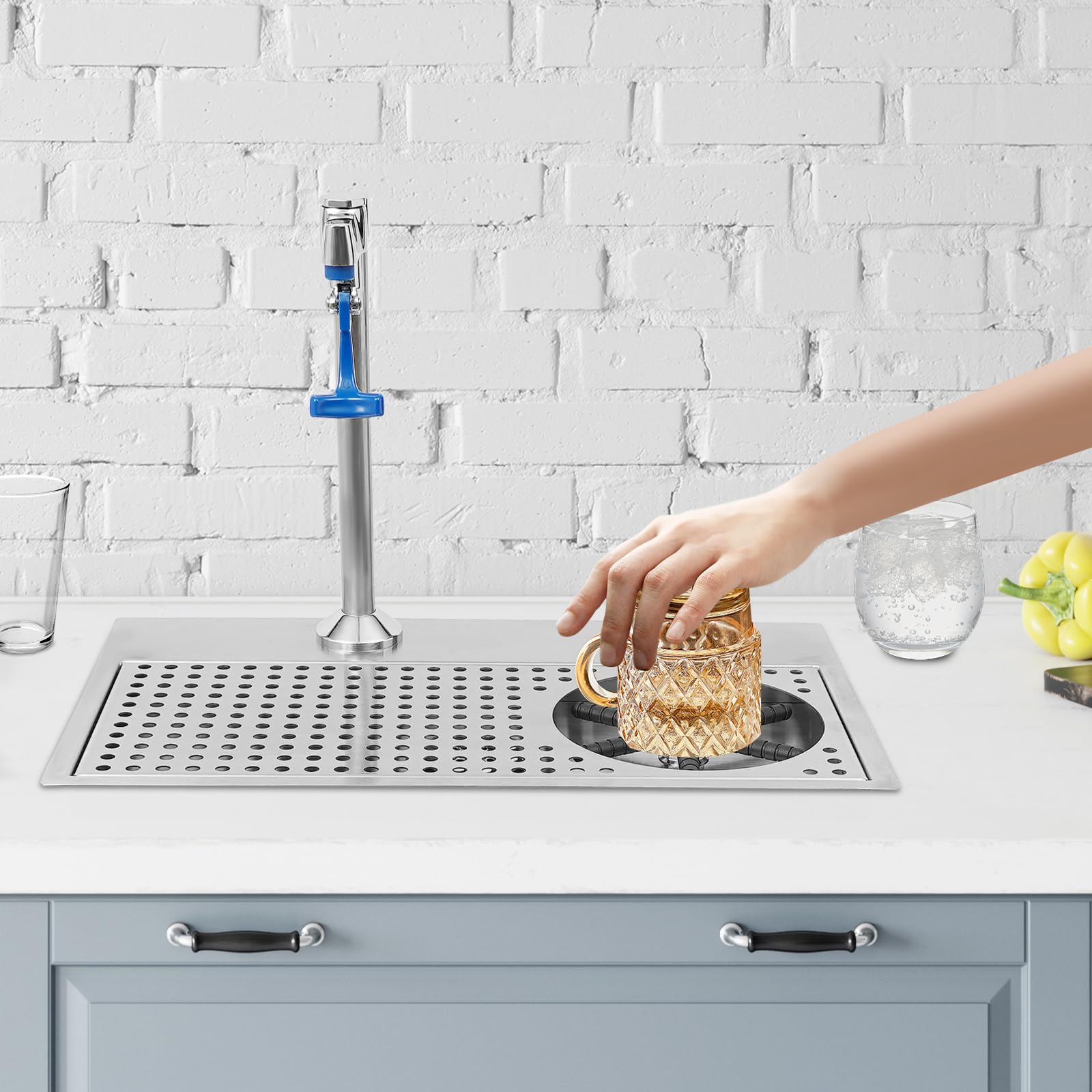Commercial Cup Rinser & Glass Washer with Faucet & Outlet Pipe - Stainless Steel Barware for Cleaning Wine Glasses, Coffee Cups & Stemware - Perfect for Bars, Hotels, Cafes & Restaurants