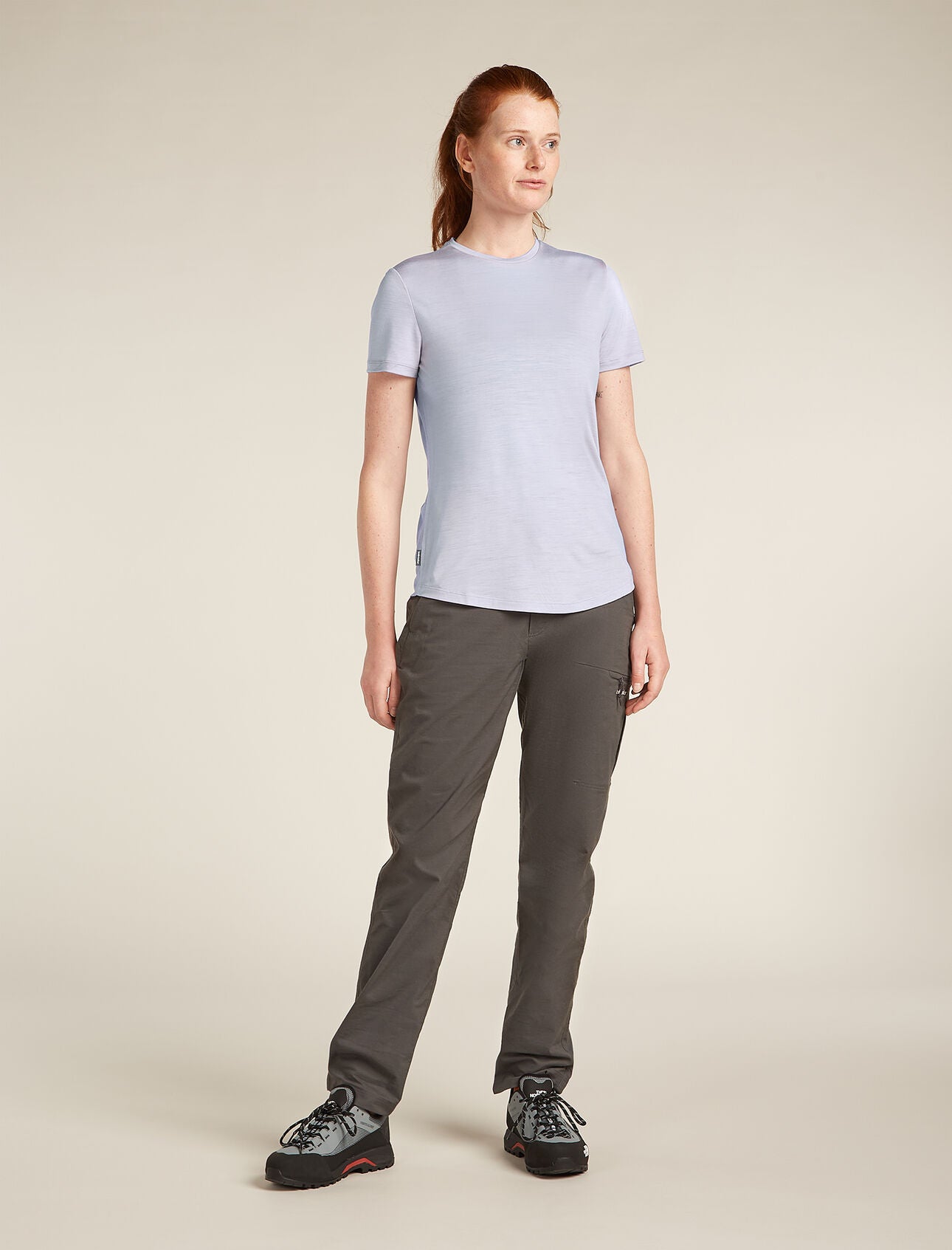 Icebreaker Sphere III SS Tee Women's - Merino Wool Short Sleeve Shirt for Hiking, Travel & Outdoor Activities