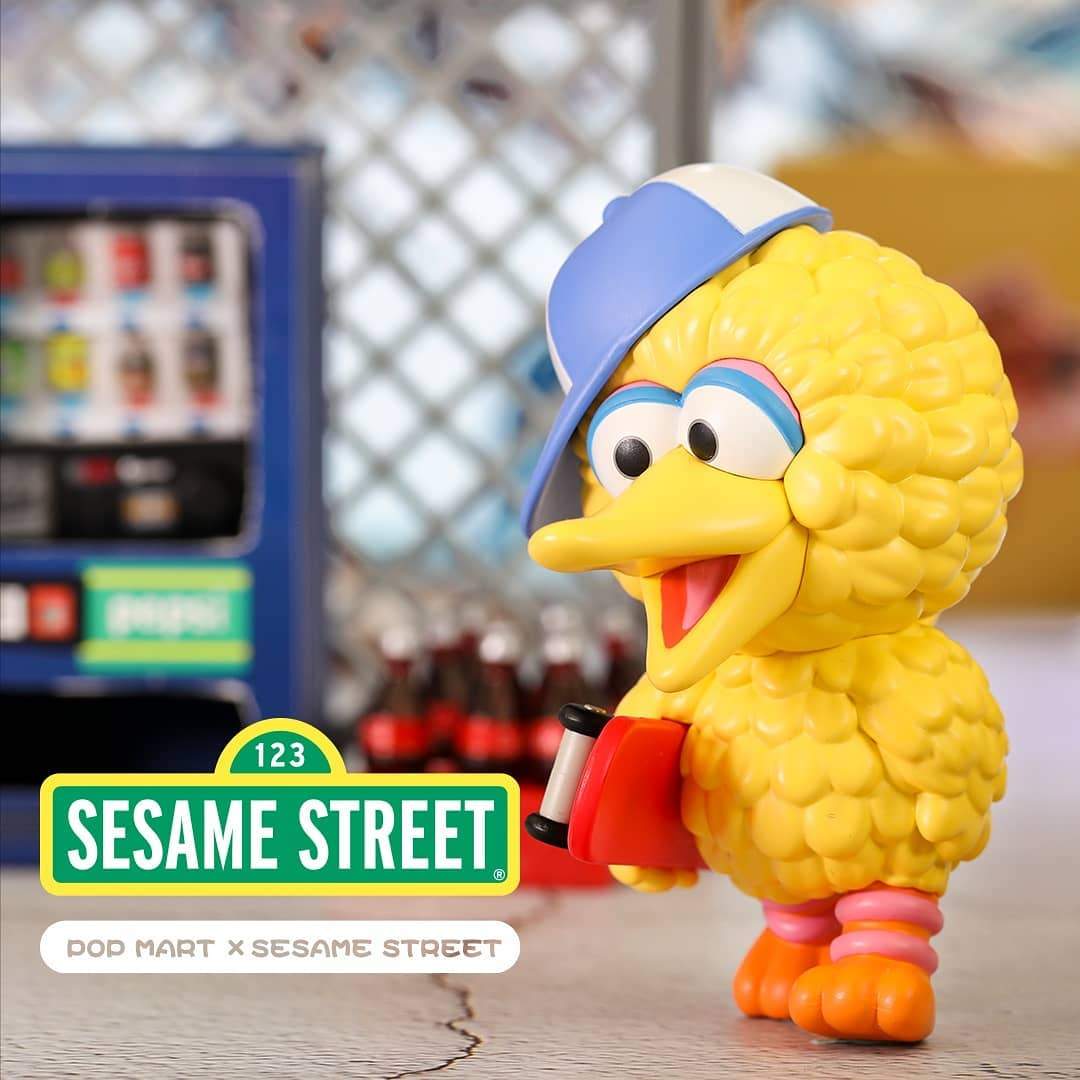 POP MART Sesame Street Collectible Figures - Elmo, Cookie Monster & Friends - Perfect for Kids' Birthday Gifts, Room Decor & Pop Culture Collectors