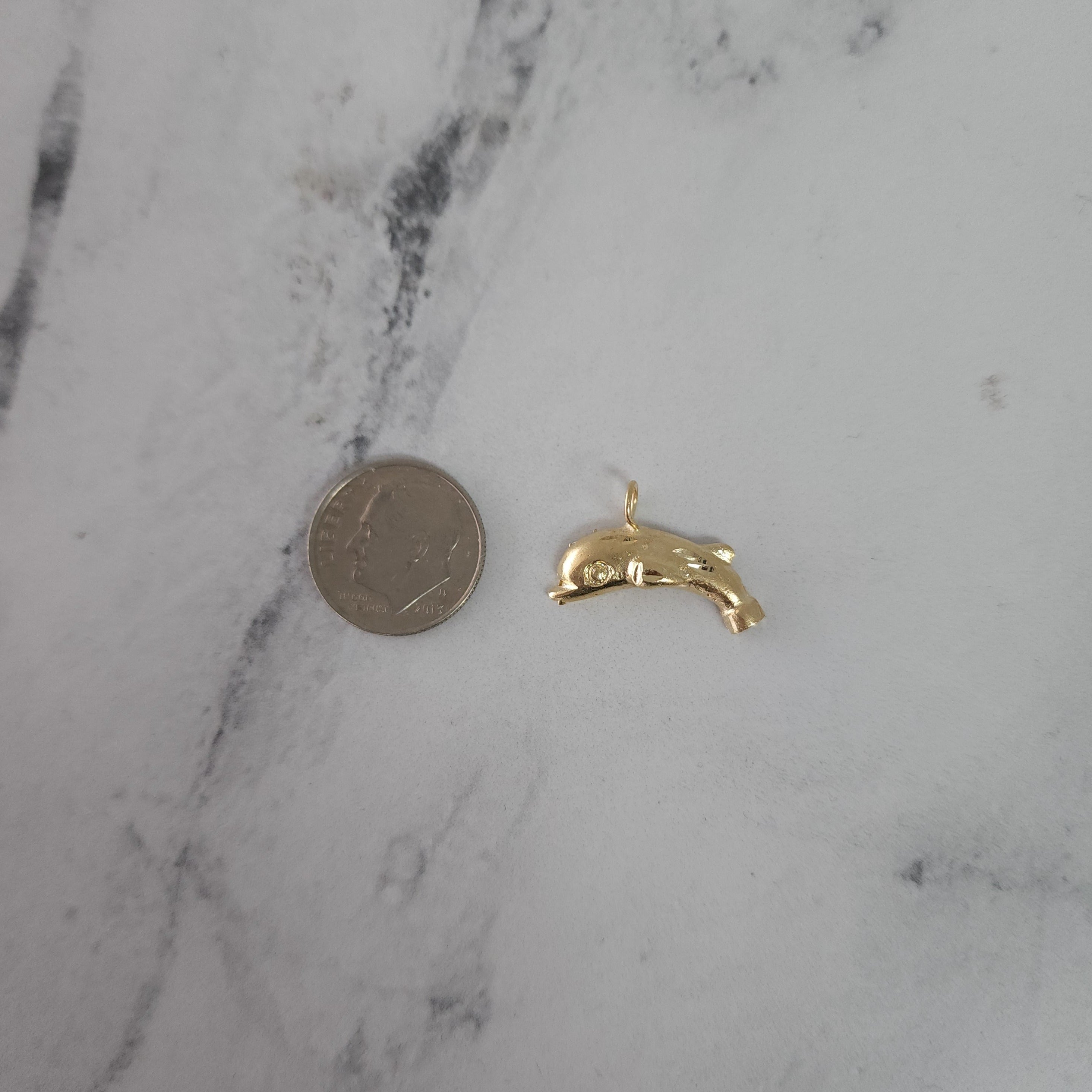 14k Yellow Gold Dolphin Pendant with Matte Finish & Diamond Cuts - Perfect for Gifts, Anniversaries, and Everyday Elegant Jewelry