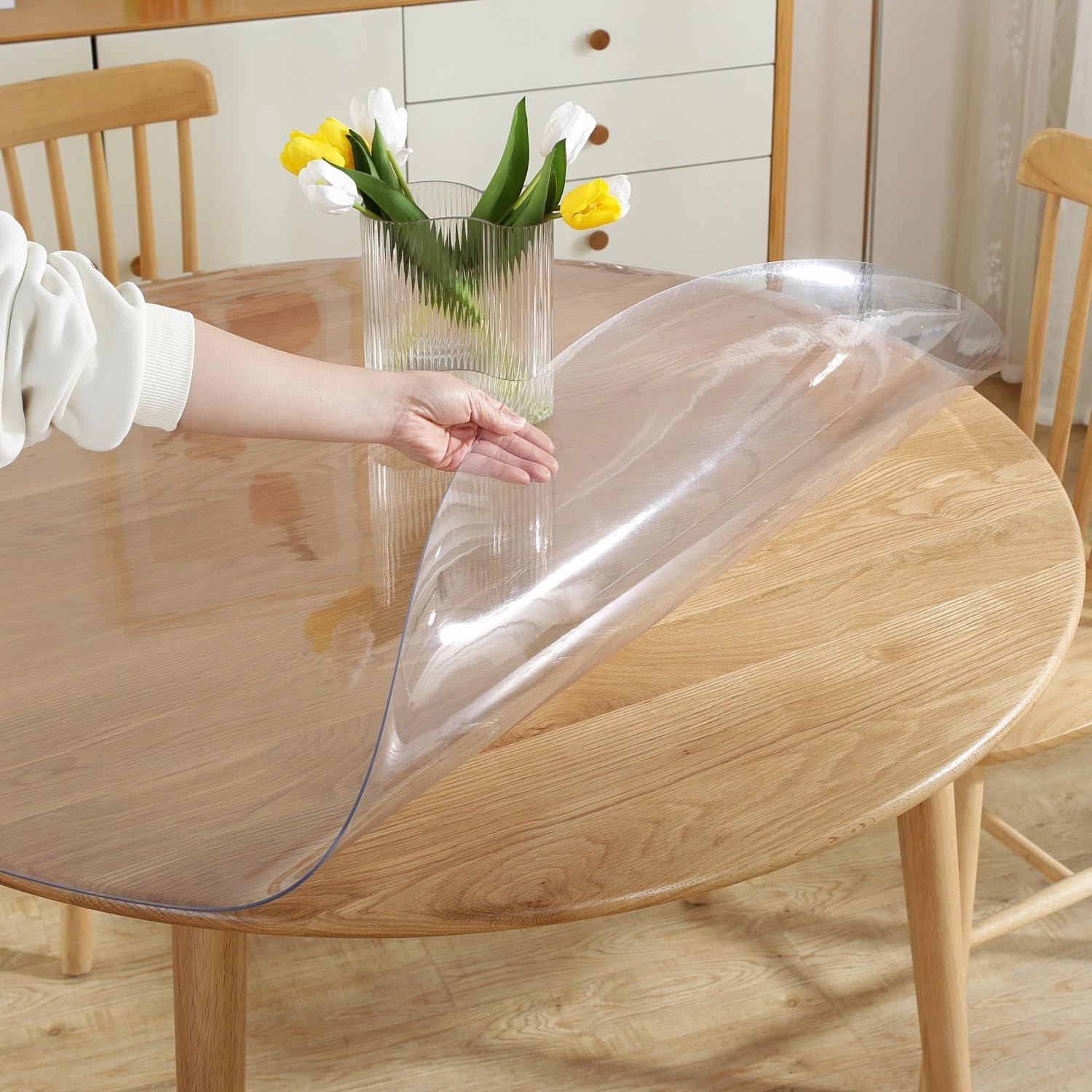 2mm Thick Clear Round PVC Table Protector Pad - 24 Inch Diameter Plastic Table Cover for Kitchen Countertop, Coffee Table, Dining Table - Scratch & Heat Resistant Surface Protection