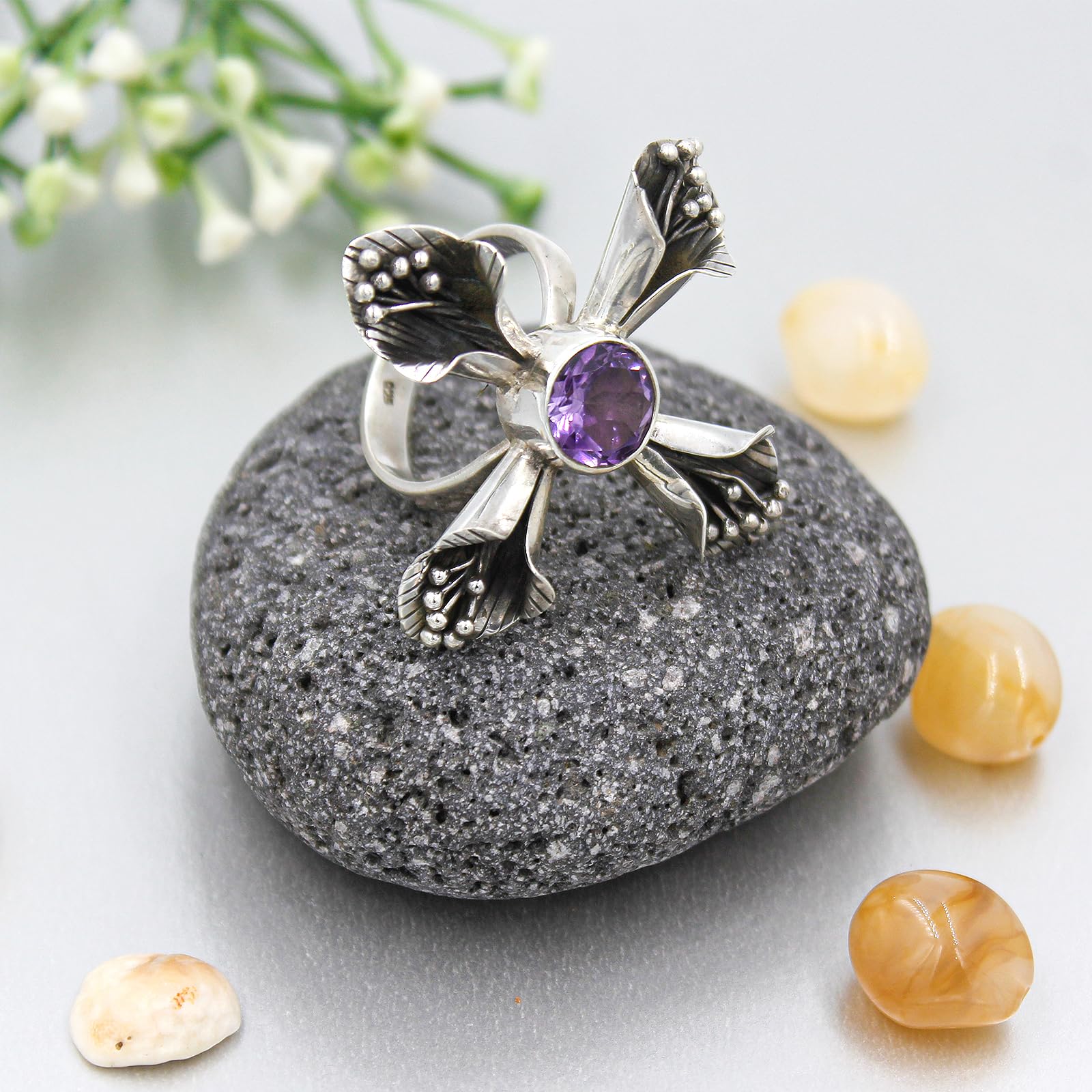 925 Sterling Silver Amethyst Flower Ring - Handmade Purple Gemstone Jewelry for Women, Gifts, Anniversary & Wedding | Perfect for Parties, Date Nights & Special Occasions