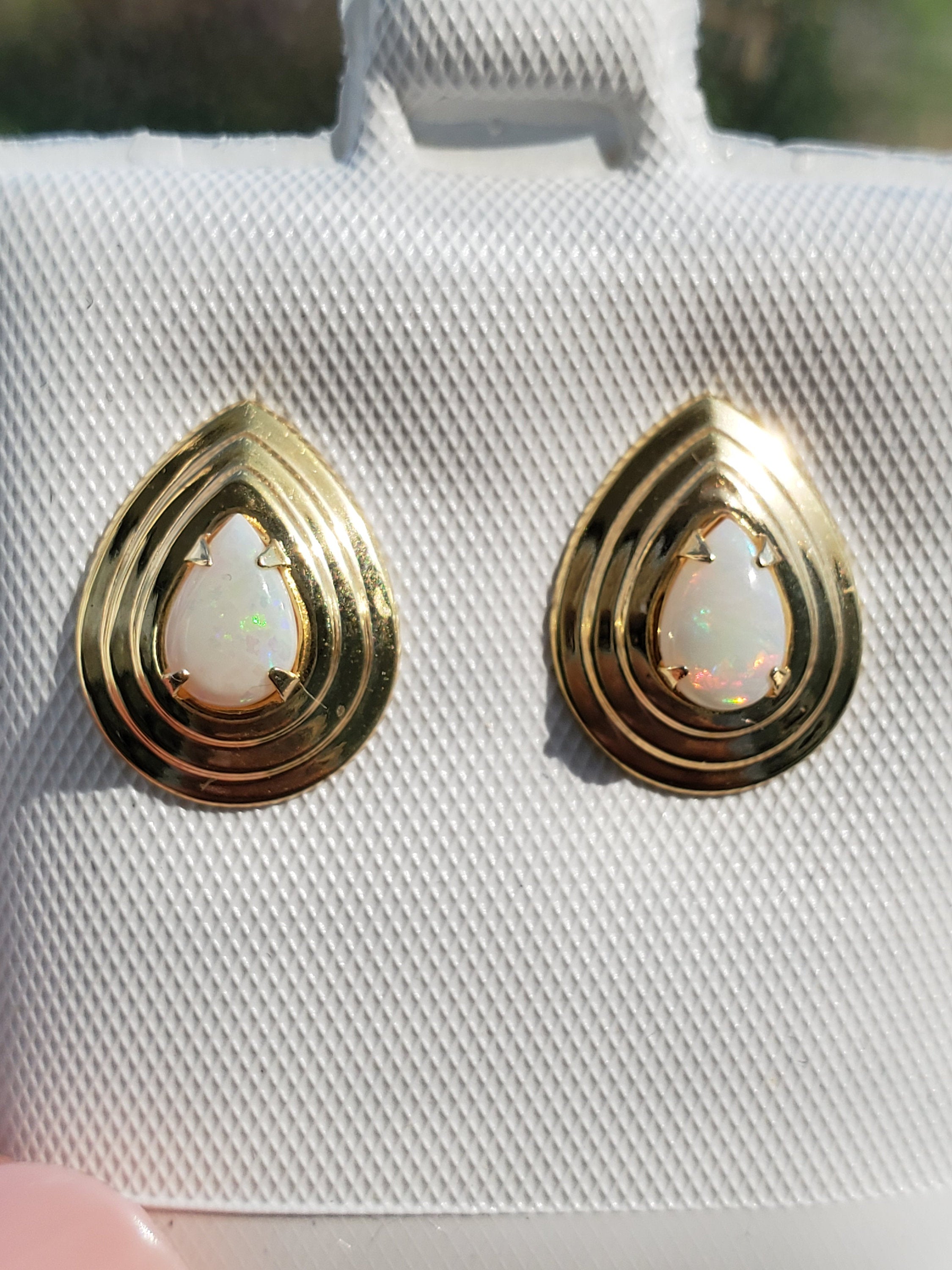 14k Yellow Gold Pear Shaped Opal Earrings for Women - Elegant Dangle Drop Jewelry for Wedding, Party & Special Occasions