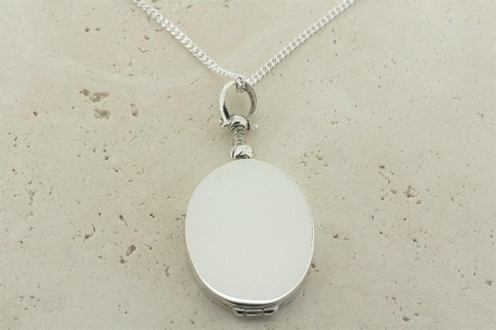 Elegant Oval Locket Pendant with 55cm Link Chain - Perfect for Valentine's Day Gifts, Anniversary Presents & Everyday Jewelry