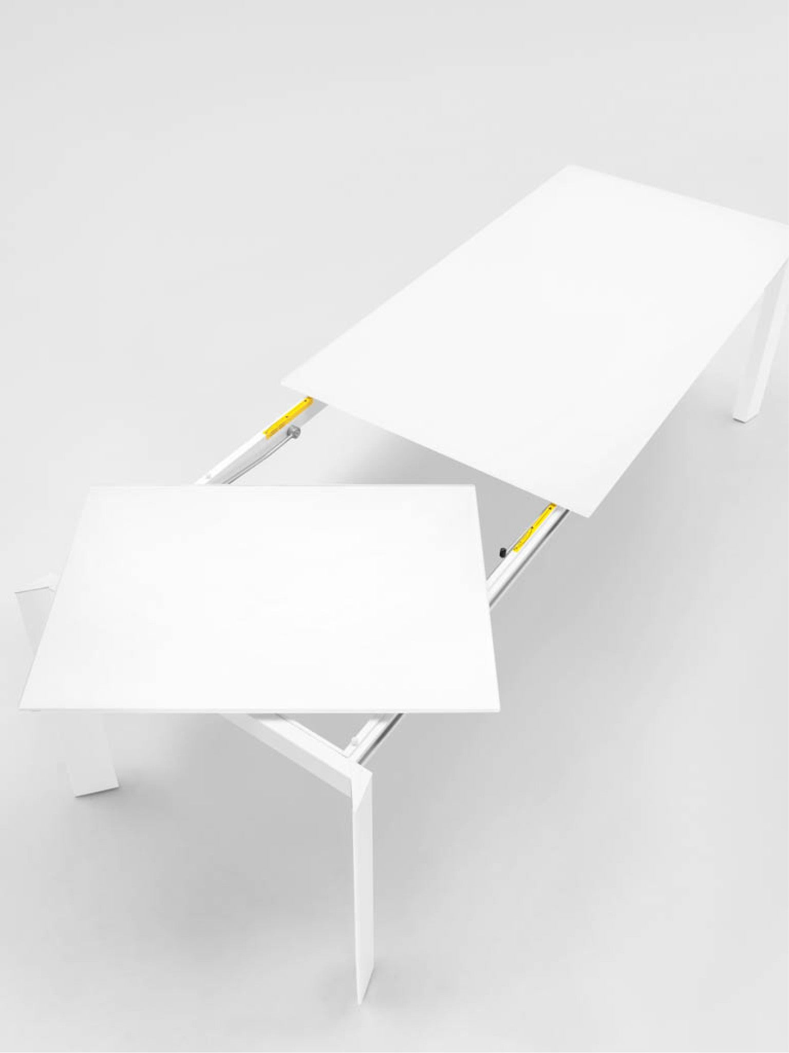 Baron Table - Modern Dining Table for Home & Office | Elegant Wooden Table for Kitchen, Dining Room, Living Room | Perfect for Family Gatherings, Dinner Parties & Workspace