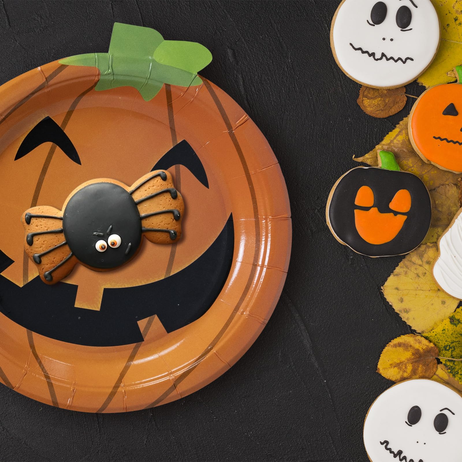 50-Count Halloween Paper Plates with Pumpkin Cutout - 7 Inch Disposable Dinner Plates for Halloween Party Supplies | Perfect for Spooky Decorations, Trick-or-Treat Parties & Fall Gatherings