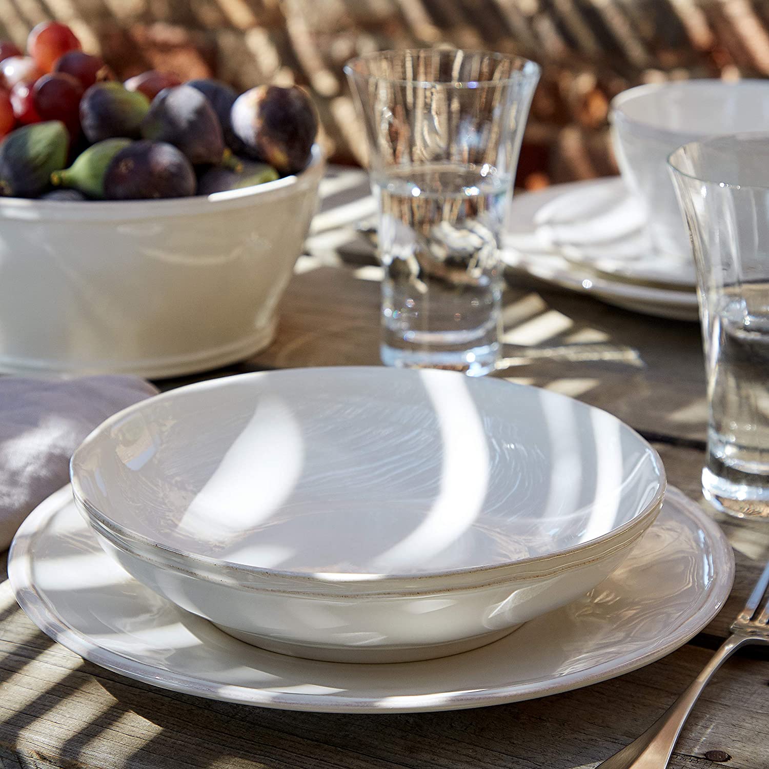 Casafina Stoneware Ceramic Dinnerware Set - 30-Piece Fontana Collection (Service for 6) | White Porcelain Plates, Bowls & Mugs | Elegant Table Setting for Family Dinners, Entertaining & Everyday Use