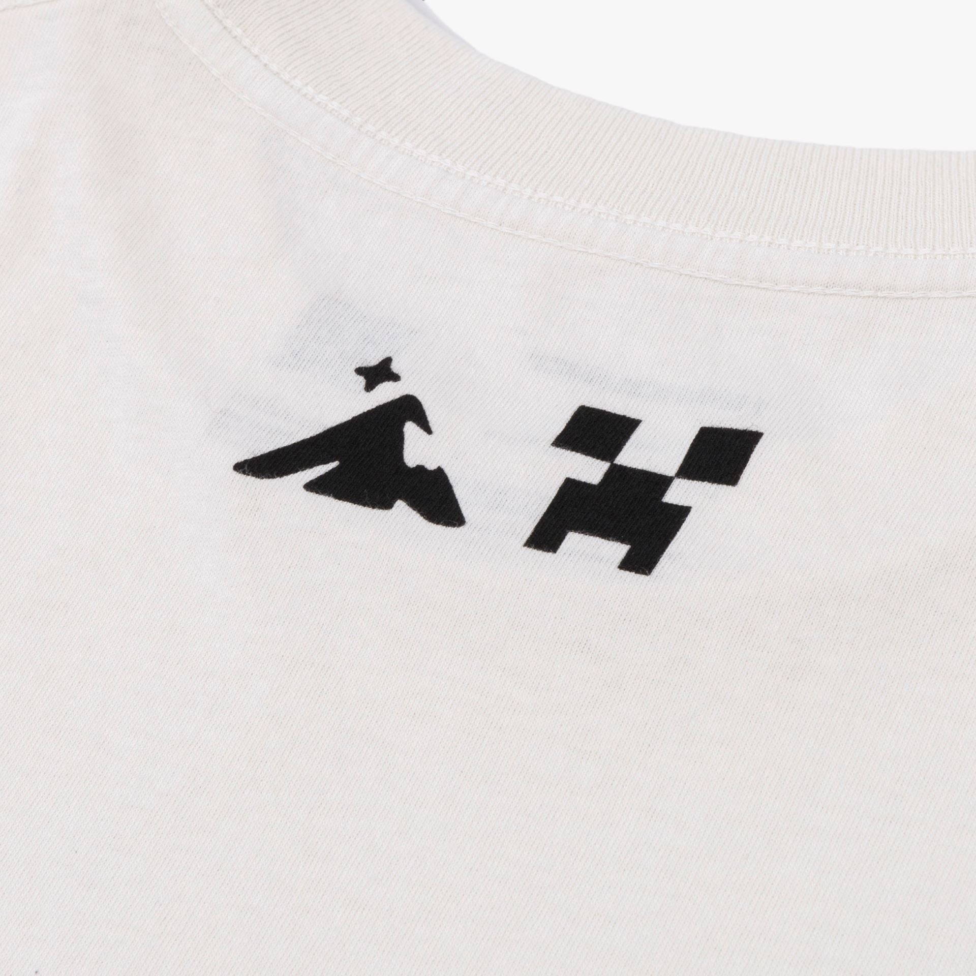 HG x Minecraft Official Licensed Browser T-Shirt - Comfortable Cotton Tee for Gaming Fans, Casual Wear & Cosplay