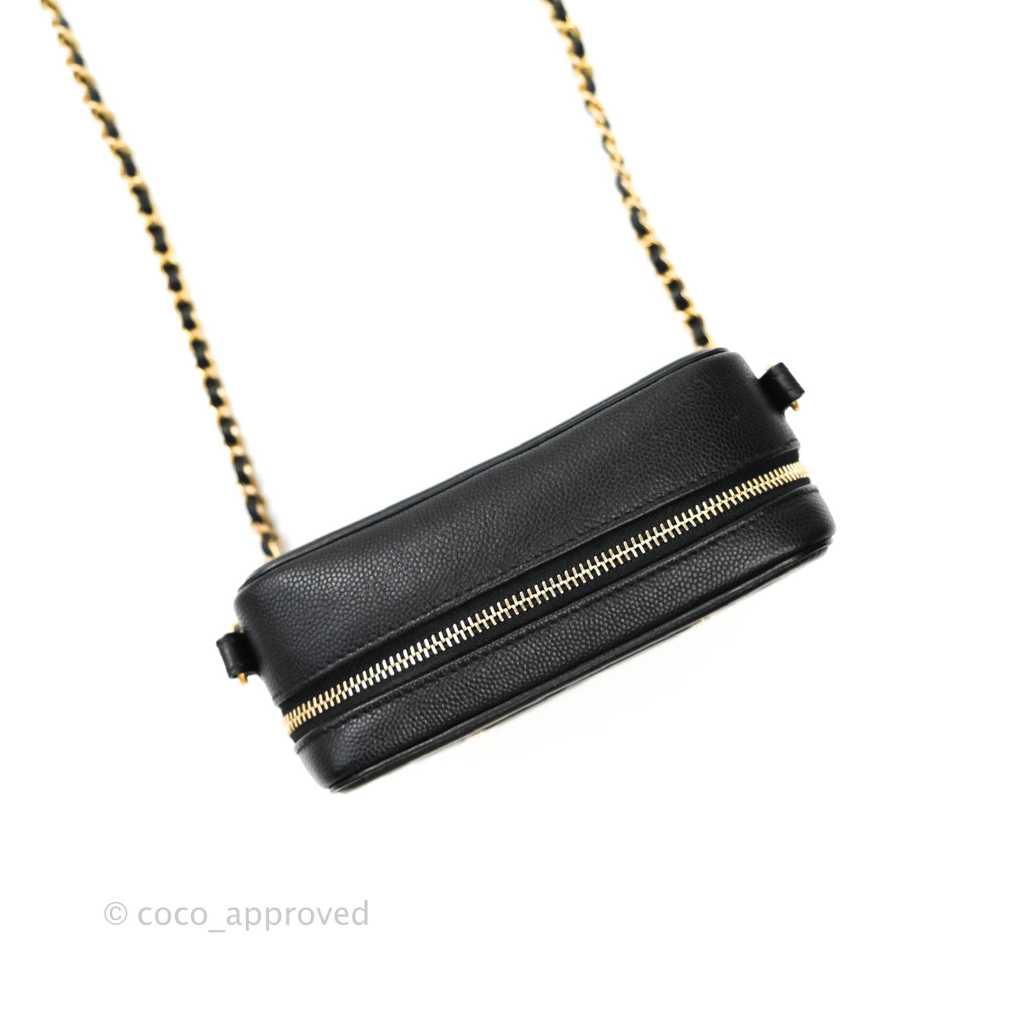Chanel CC Filigree Vanity Clutch with Chain in Caviar Black - Luxury Evening Bag for Women, Perfect for Parties, Weddings & Special Occasions