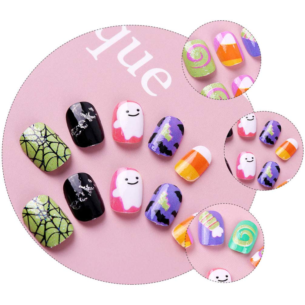 Lurrose Halloween Fake Nails for Kids - 40pcs Short Artificial Nail Tips with Gothic Design, DIY Salon Nail Art Decorations for Children | Perfect for Halloween Costumes, Parties & Dress-Up Play