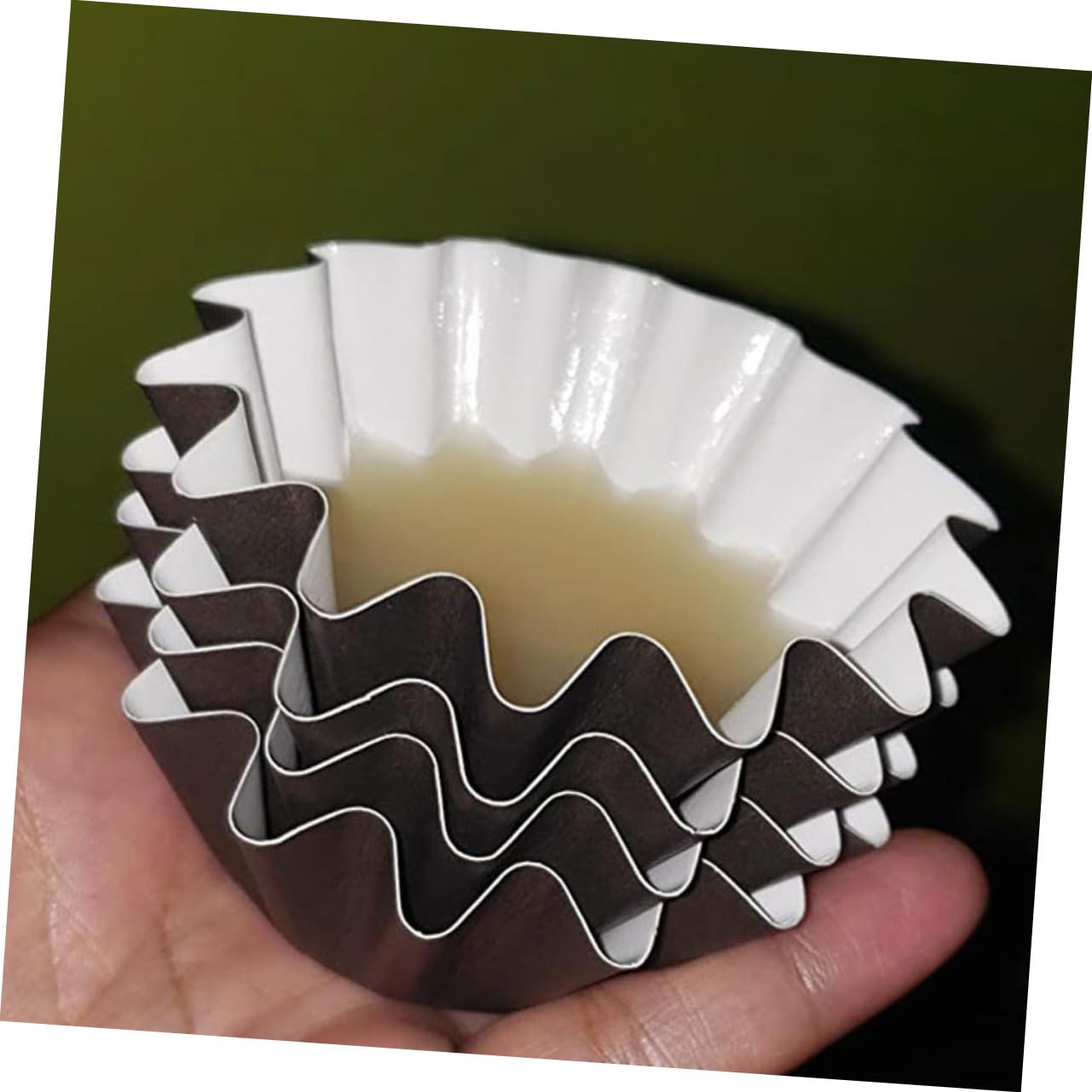 50pcs Unomor Wax Melter Liners - Leakproof & Heat Resistant 210g PET Coated Paper Trays for Wax Warmers, Aromatherapy & Candle Melting - Perfect for Home Spa, Office Relaxation and Holiday Decor