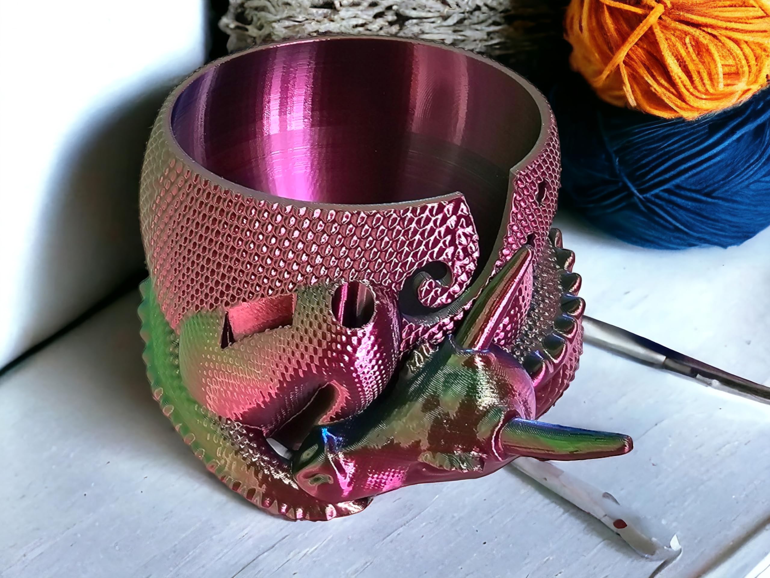 3D Printed Horned Dragon Yarn Bowl - Premium Yarn Holder for Knitting & Crochet - Fantasy Dragon Decor & Yarn Organizer (Green/Purple) - Perfect for Crafting, Home Decor & Gift Giving