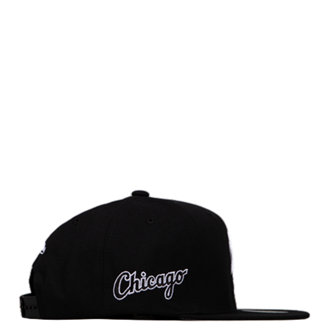 Chicago White Sox MLB Snapback Hat - Adjustable Baseball Cap for Men & Women - Official Licensed Merchandise - Perfect for Games, Streetwear & Sports Fans