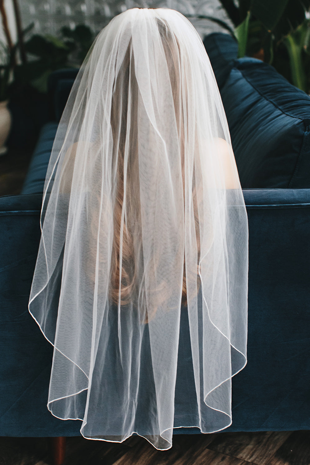 Elegant Pencil Edge Bridal Veil - Perfect for Weddings, Bridal Showers & Formal Events | Lace Trim Cathedral Length Wedding Veil