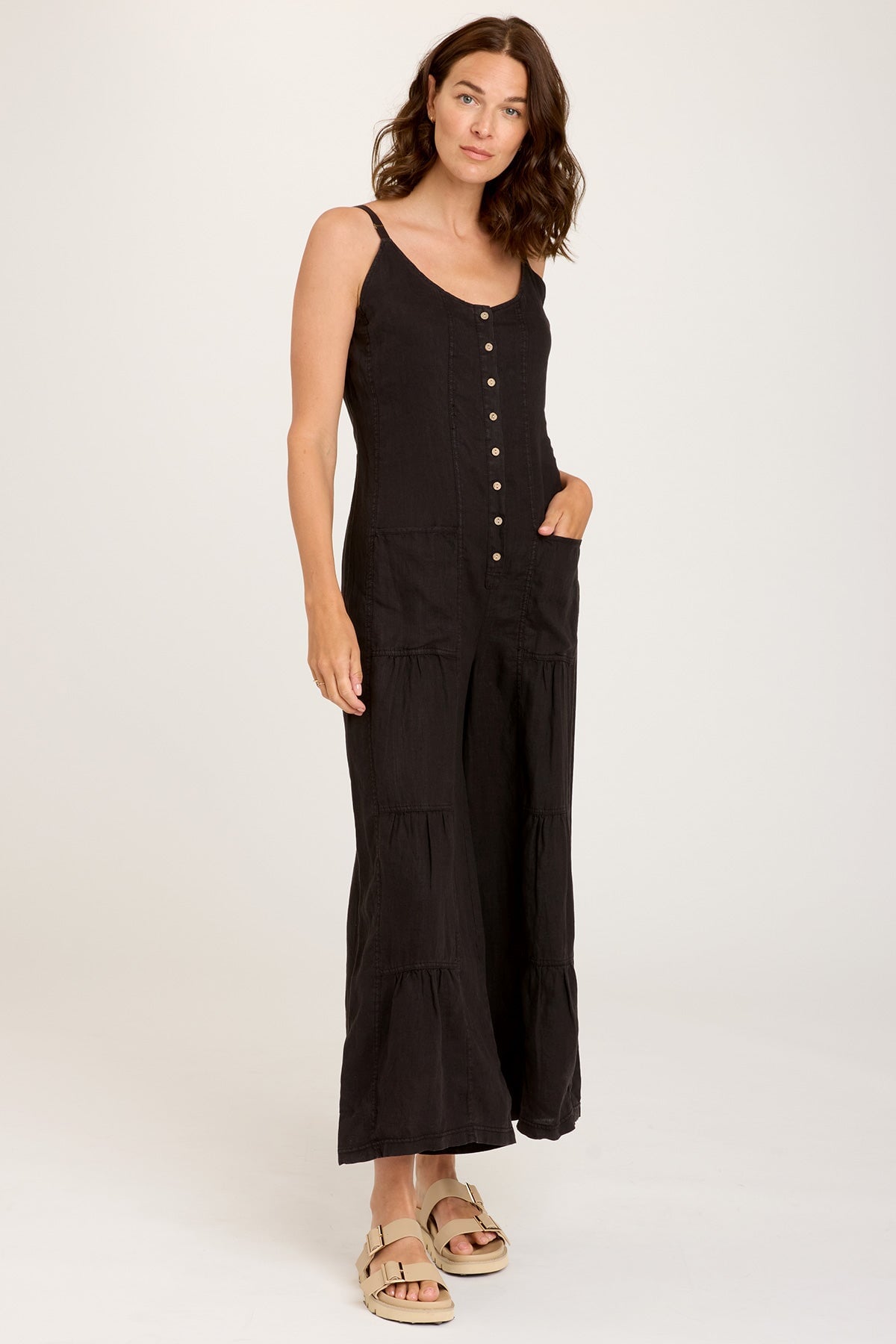 Stylish Macauley Crop Jumpsuit for Women - Trendy Summer Romper with Pockets | Perfect for Beach, Vacation & Casual Outings