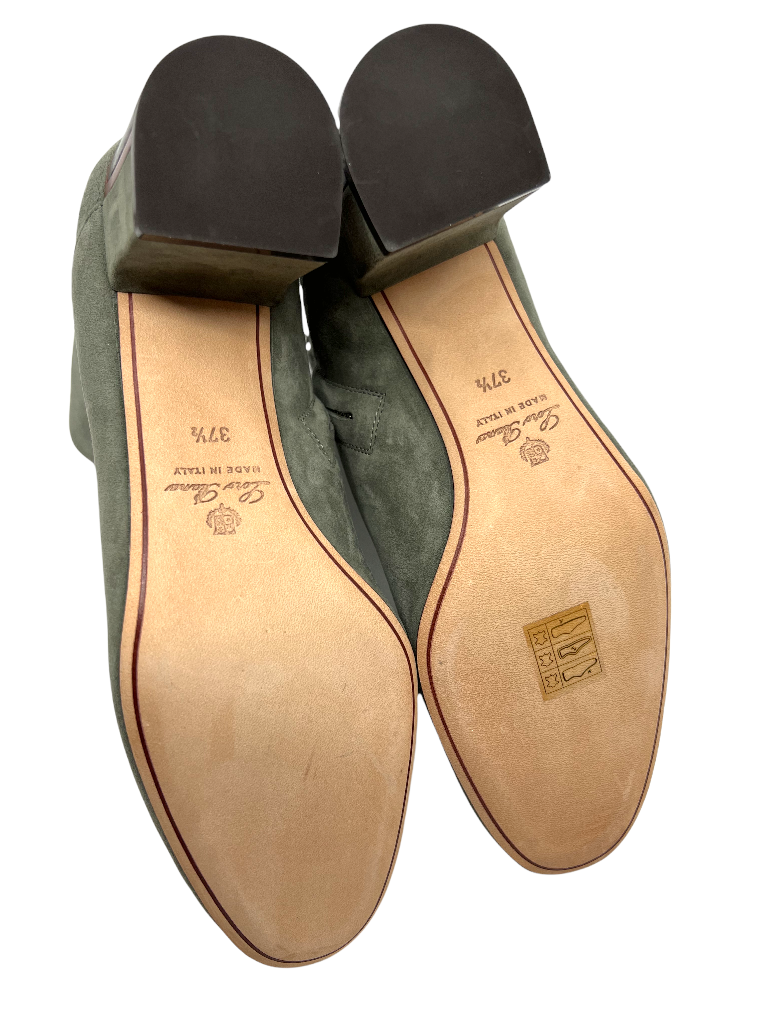 Loro Piana Bleeker Suede Ankle Booties Women's Size 7.5 - Comfortable & Stylish Suede Boots for Casual Outings & Office Wear