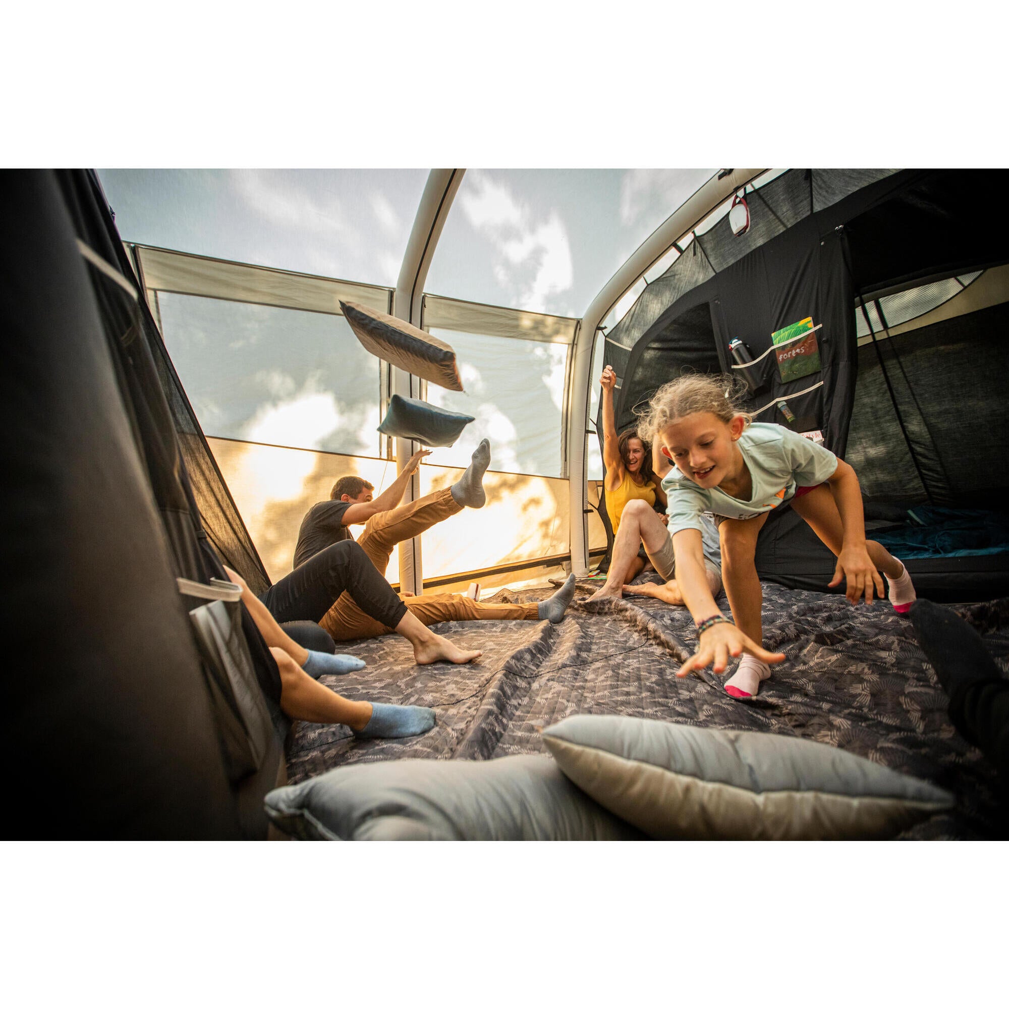 Quechua US Camping Pillow - Ultra Comfortable & Portable Travel Pillow for Hiking, Backpacking & Outdoor Adventures - Perfect for Camping, Road Trips & Airplane Travel