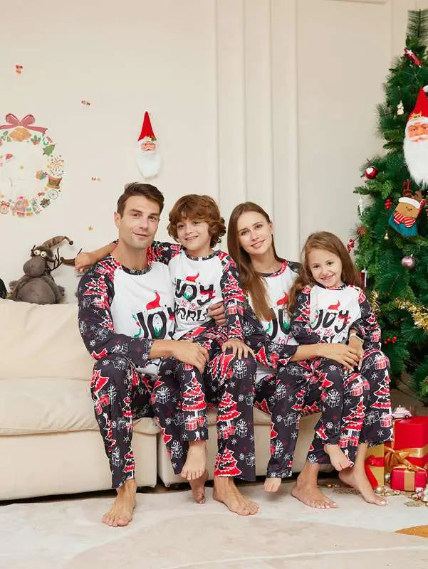 Funny Family Christmas Pajama Sets - Matching Holiday PJs for Family Photos & Cozy Nights
