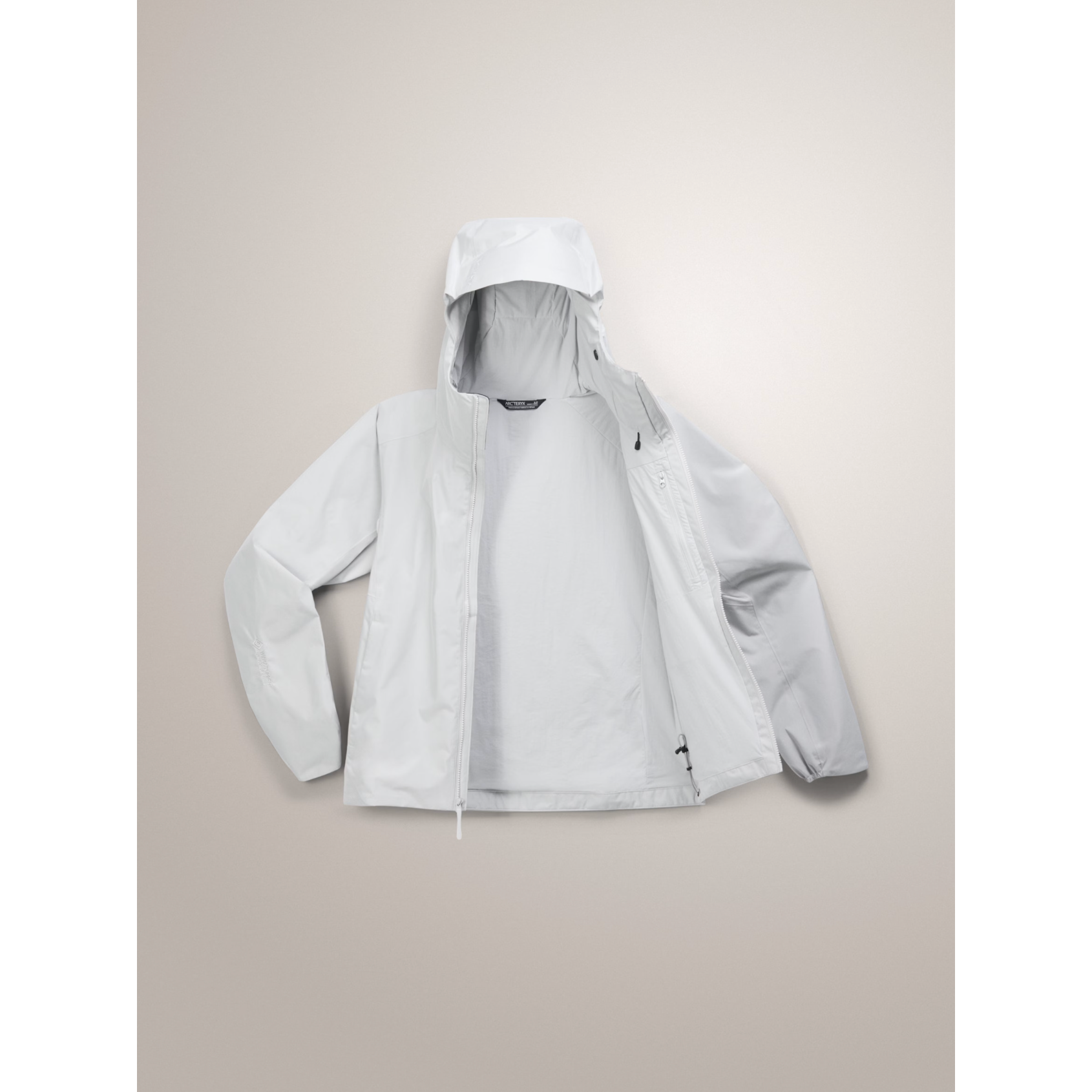 Arc'teryx Women's Solano Hoody - Lightweight Waterproof Windbreaker Jacket for Hiking, Running & Outdoor Activities