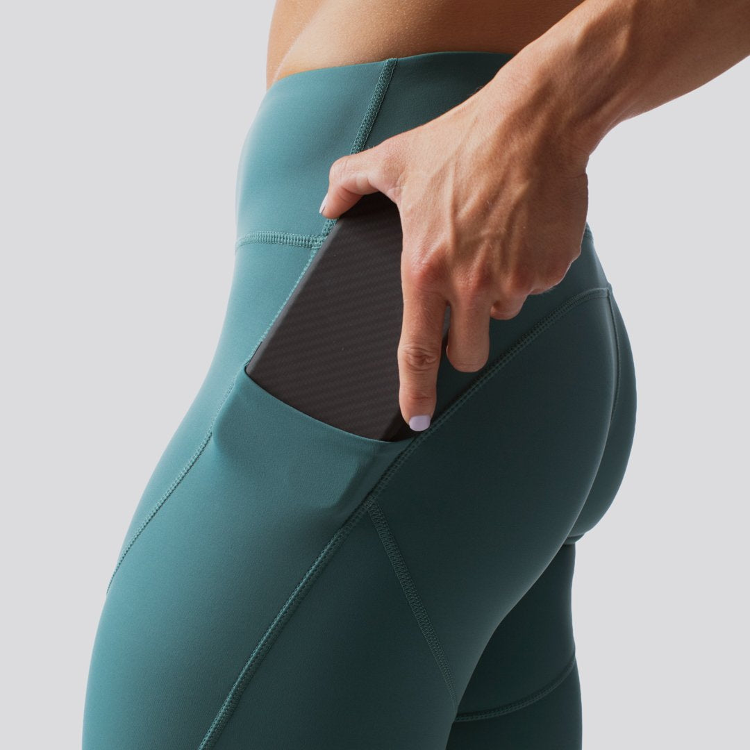 Cadence Short Aquastone - Stylish and Comfortable Women's Running Shorts for Gym, Yoga & Outdoor Activities