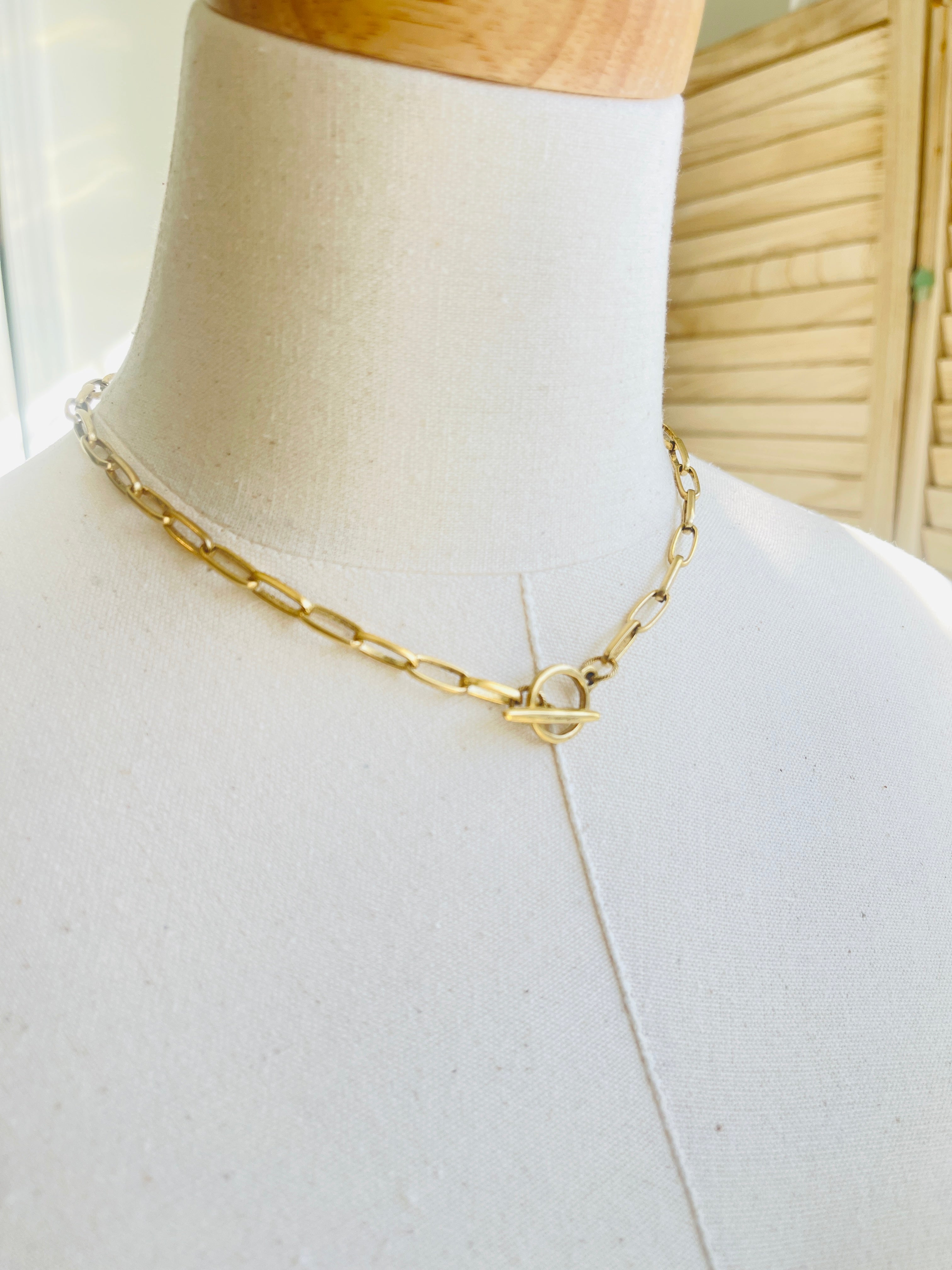 Elegant Nan Choker Necklace - Dainty & Minimalist Gold Plated Choker for Women | Perfect for Casual Wear, Date Nights & Special Occasions
