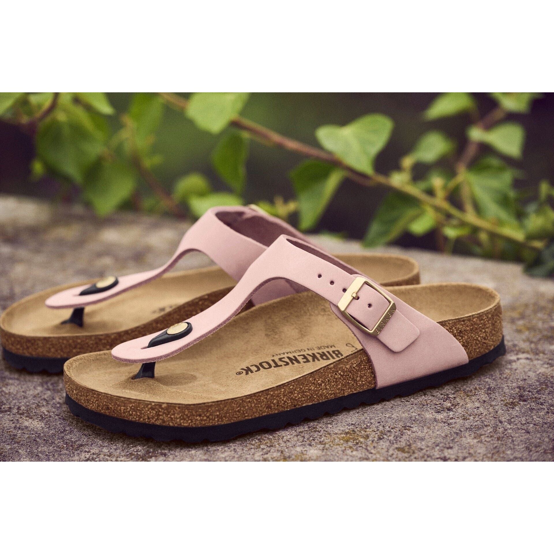 BIRKENSTOCK GIZEH Leather Sandals for Women - Comfortable Cork Footbed & Adjustable Straps - Perfect for Summer, Beach, and Casual Wear