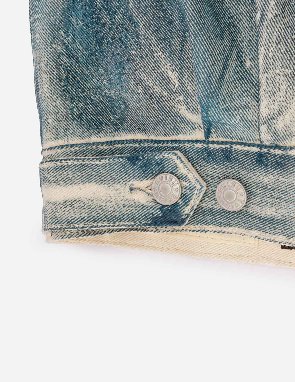 Stylish Kamon & Seagull Appliqué Distressed Denim Jacket for Women - Vintage Inspired Fashion Outerwear for Casual Wear & Street Style