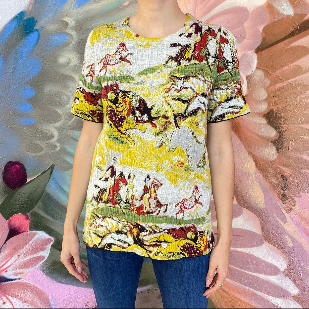 Dior Textured Knit Short Sleeve Hunting Scene Top Women's Blouse Size FR40 / US 8 - Elegant Casual Wear for Spring & Summer Outings