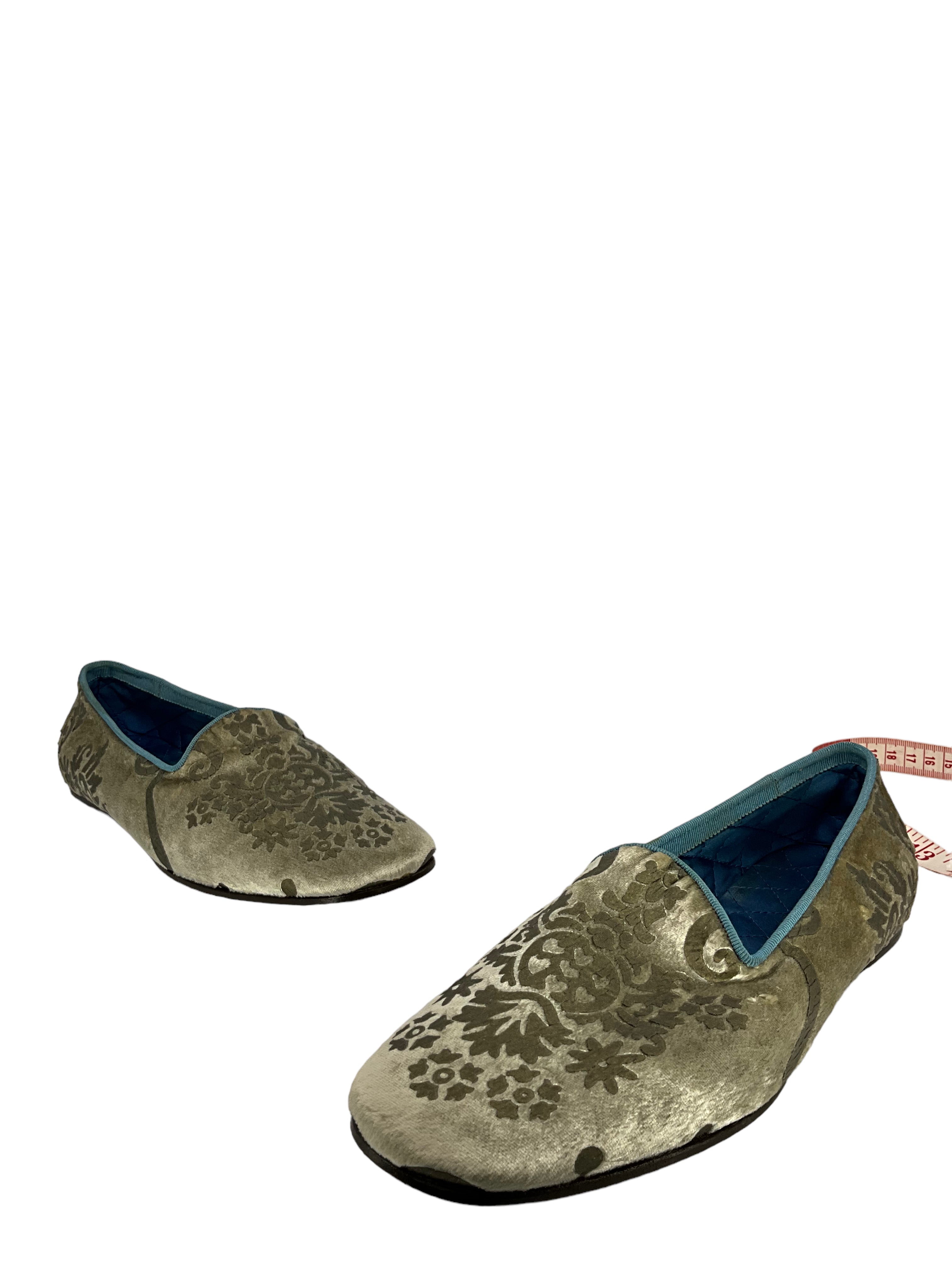 Gucci Gold Brocade Ballet Flats Women's Size 7.5 - Elegant Comfort for Parties, Weddings & Special Occasions