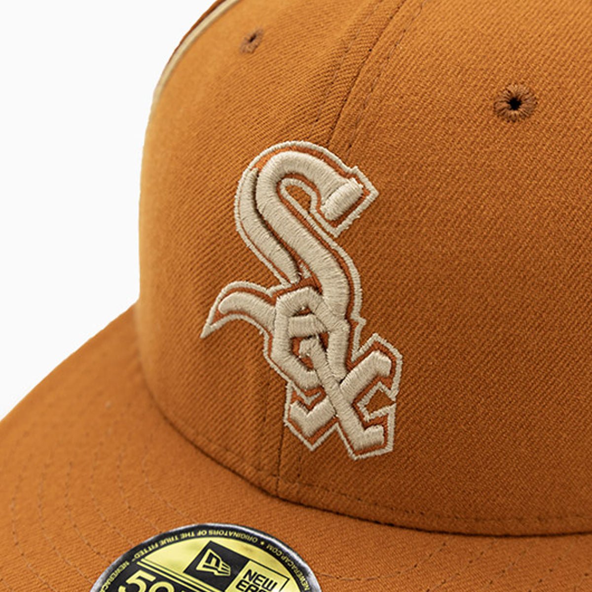 Chicago White Sox MLB 59FIFTY Fitted Baseball Cap - Official Licensed Snapback Hat for Men & Women - Perfect for Games, Fan Gear & Streetwear Fashion