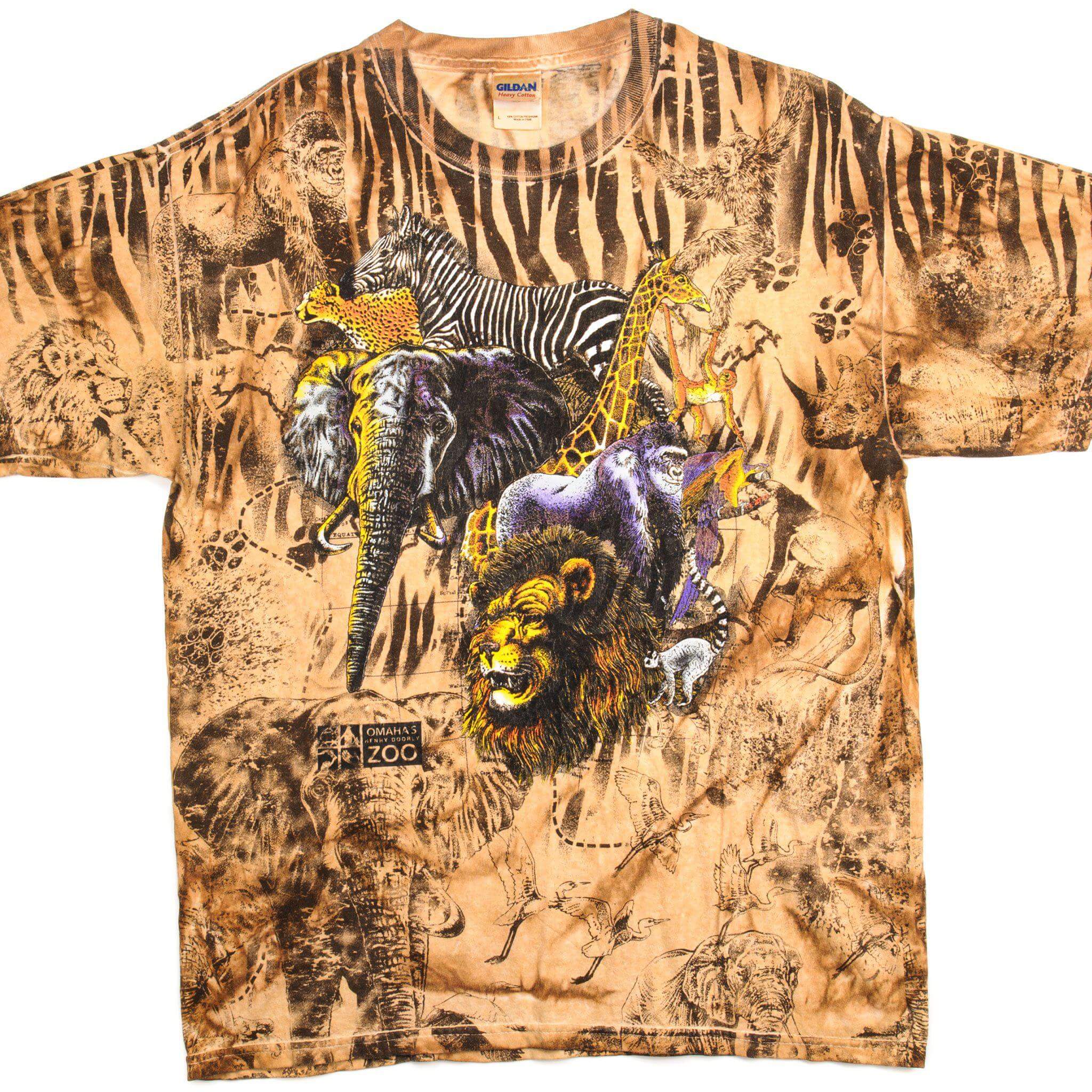 Vintage All Over Print Omaha's Henry Doorly Zoo T-Shirt - Large Size - Comfortable Cotton Tee for Zoo Lovers, Casual Wear & Travel